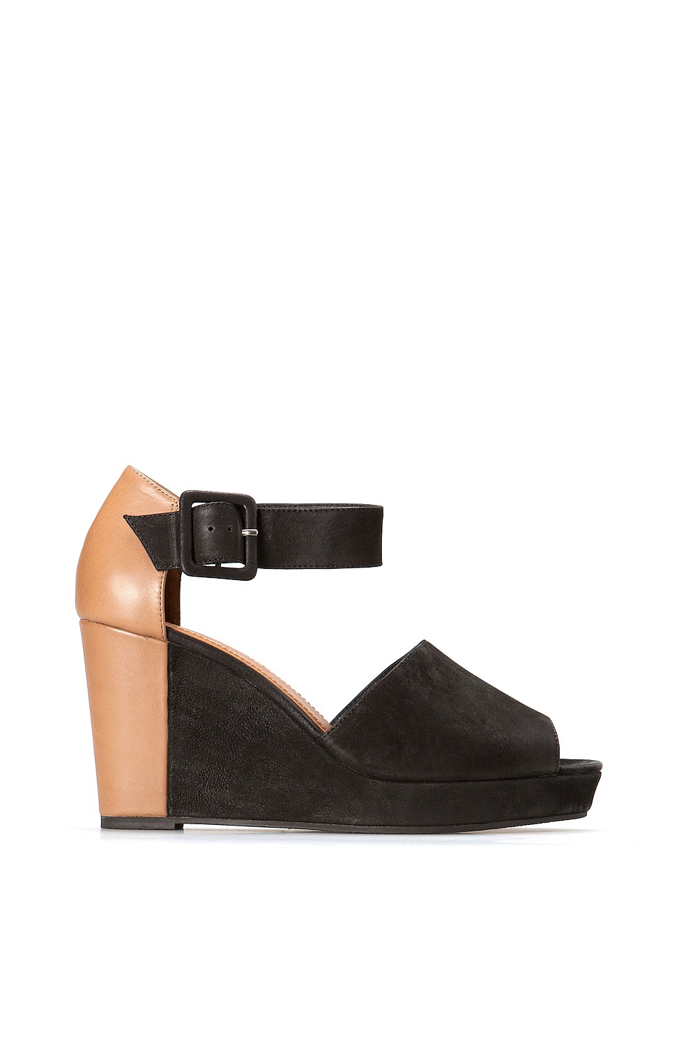 Kisha Wedge