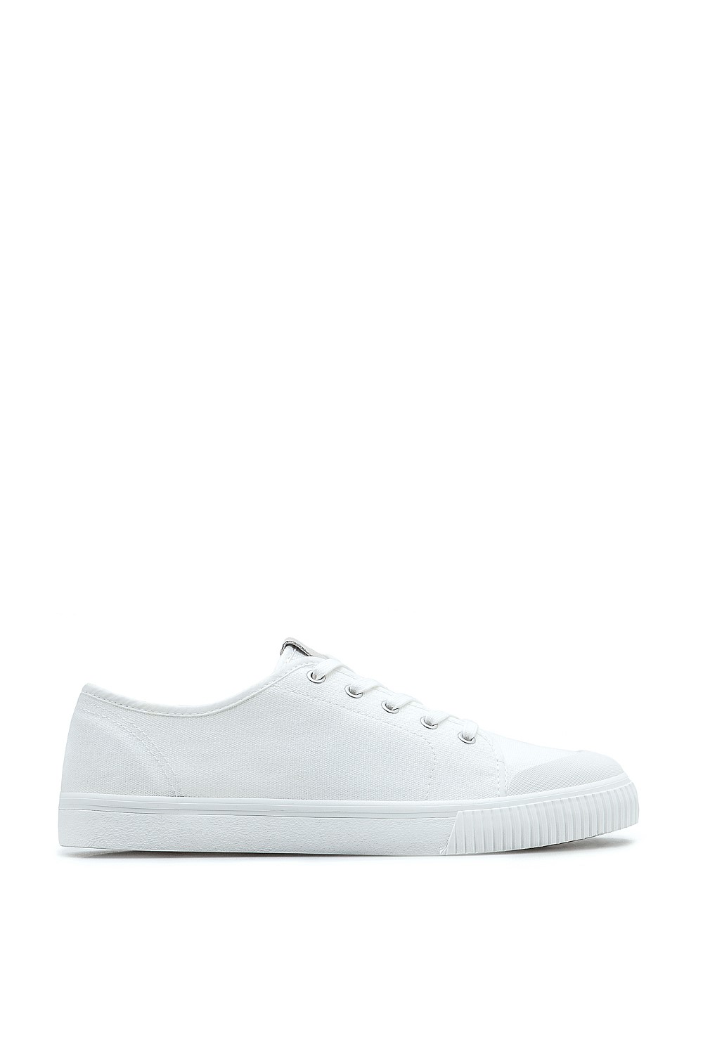 Ellis Canvas Sneaker