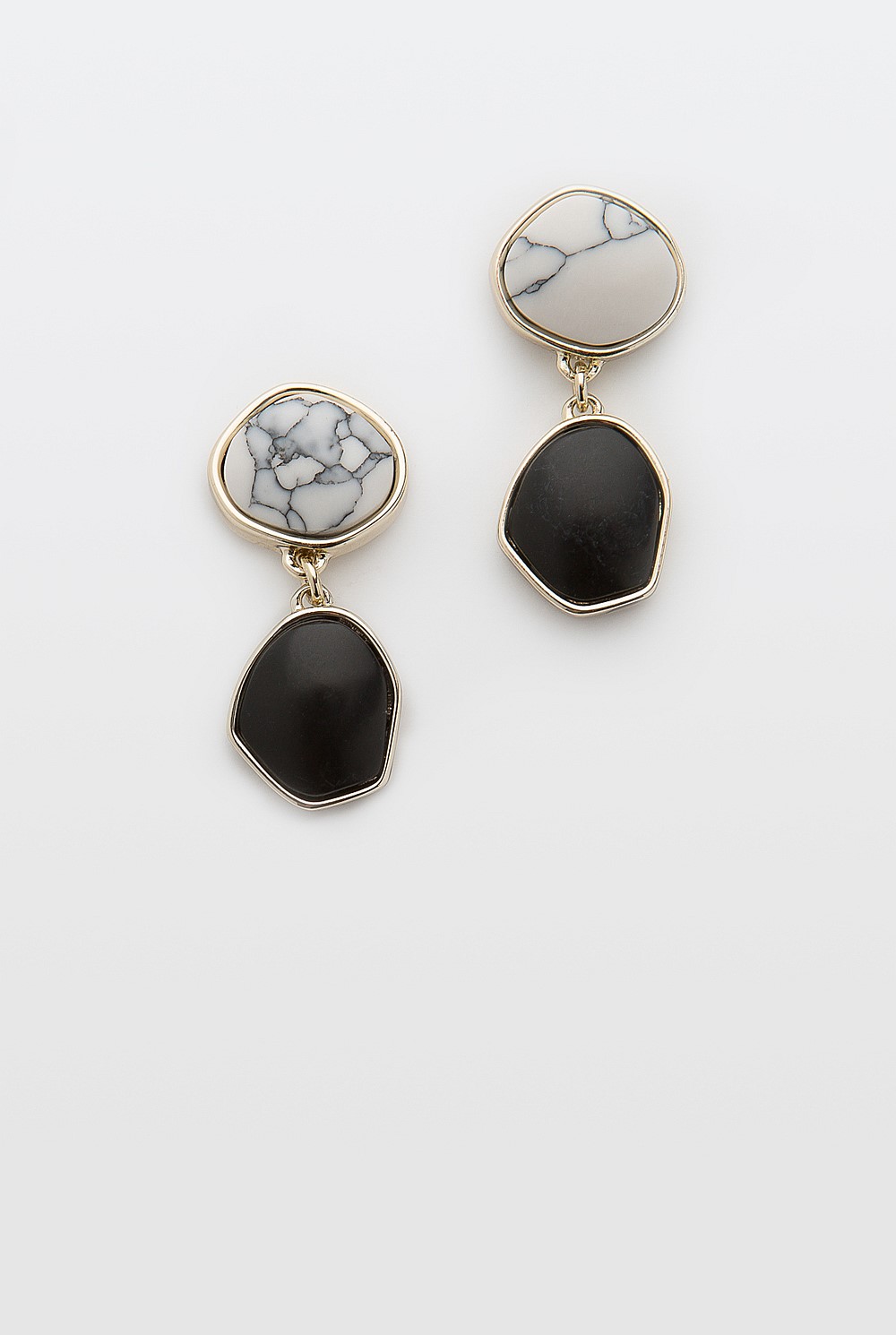 Adeline Organic Stud