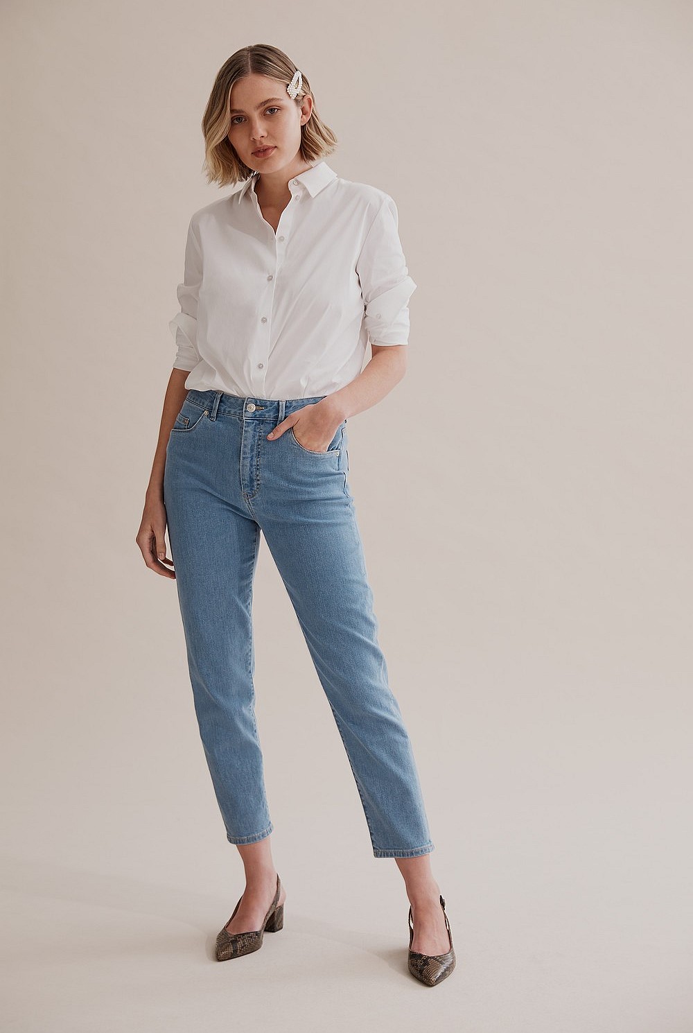 Tapered Crop Jean