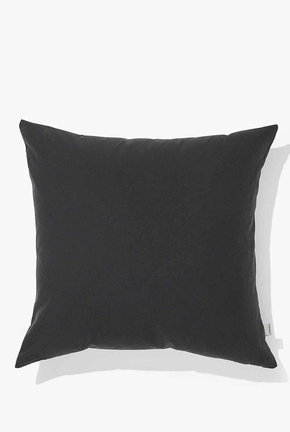 Brae 60x60 Cushion
