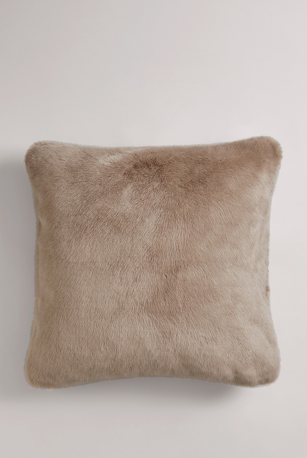 Loui Faux Fur 60x60 Cushion