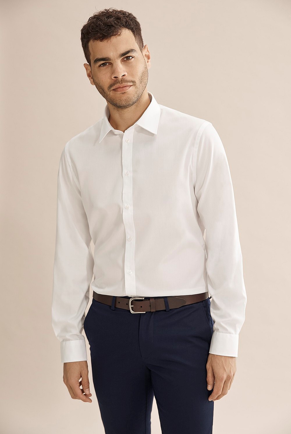 Slim Poplin Travel Shirt