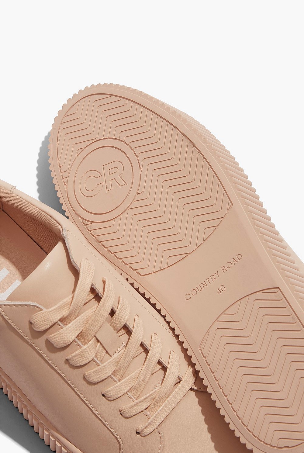 Freya Sneaker