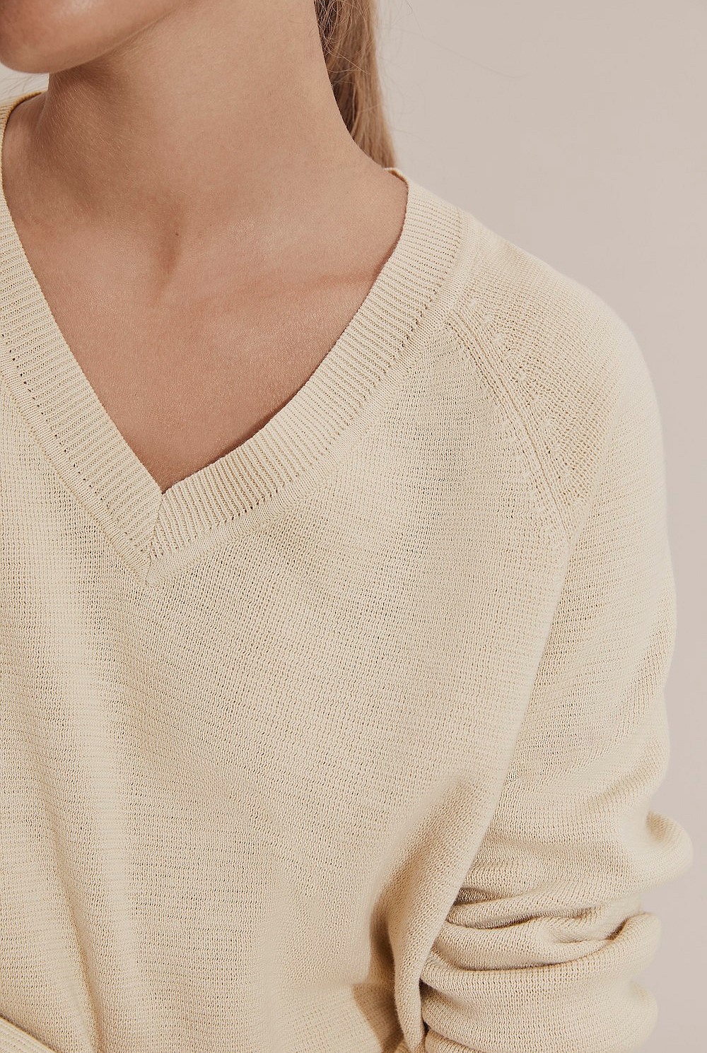 Cotton Linen V-Neck Knit