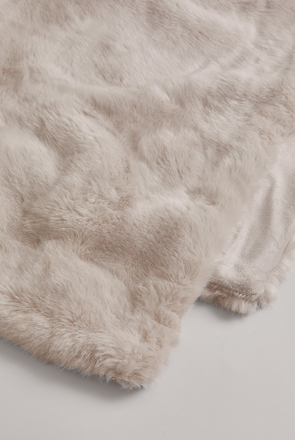 Loui Faux Fur Throw