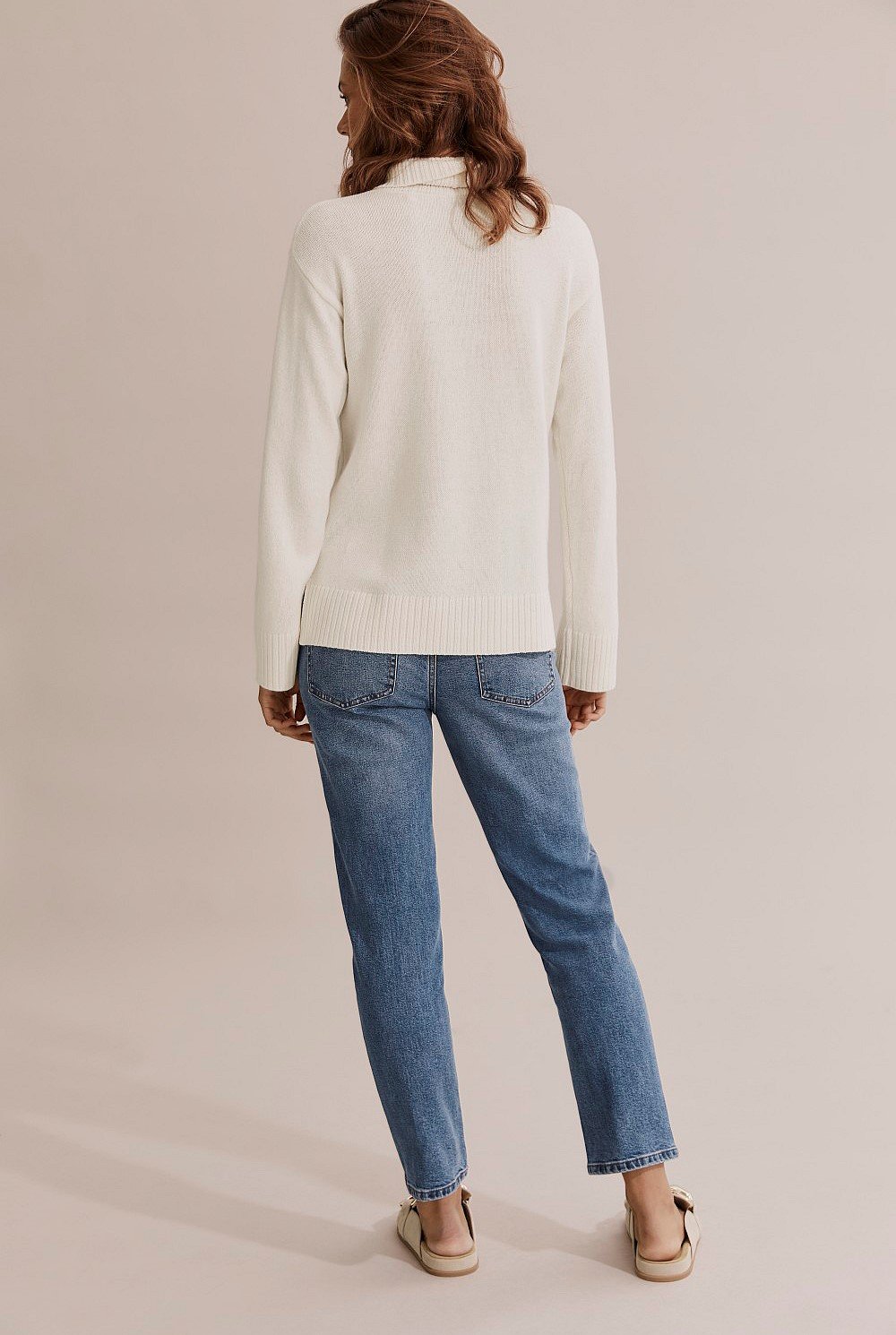 Wool High Neck Knit