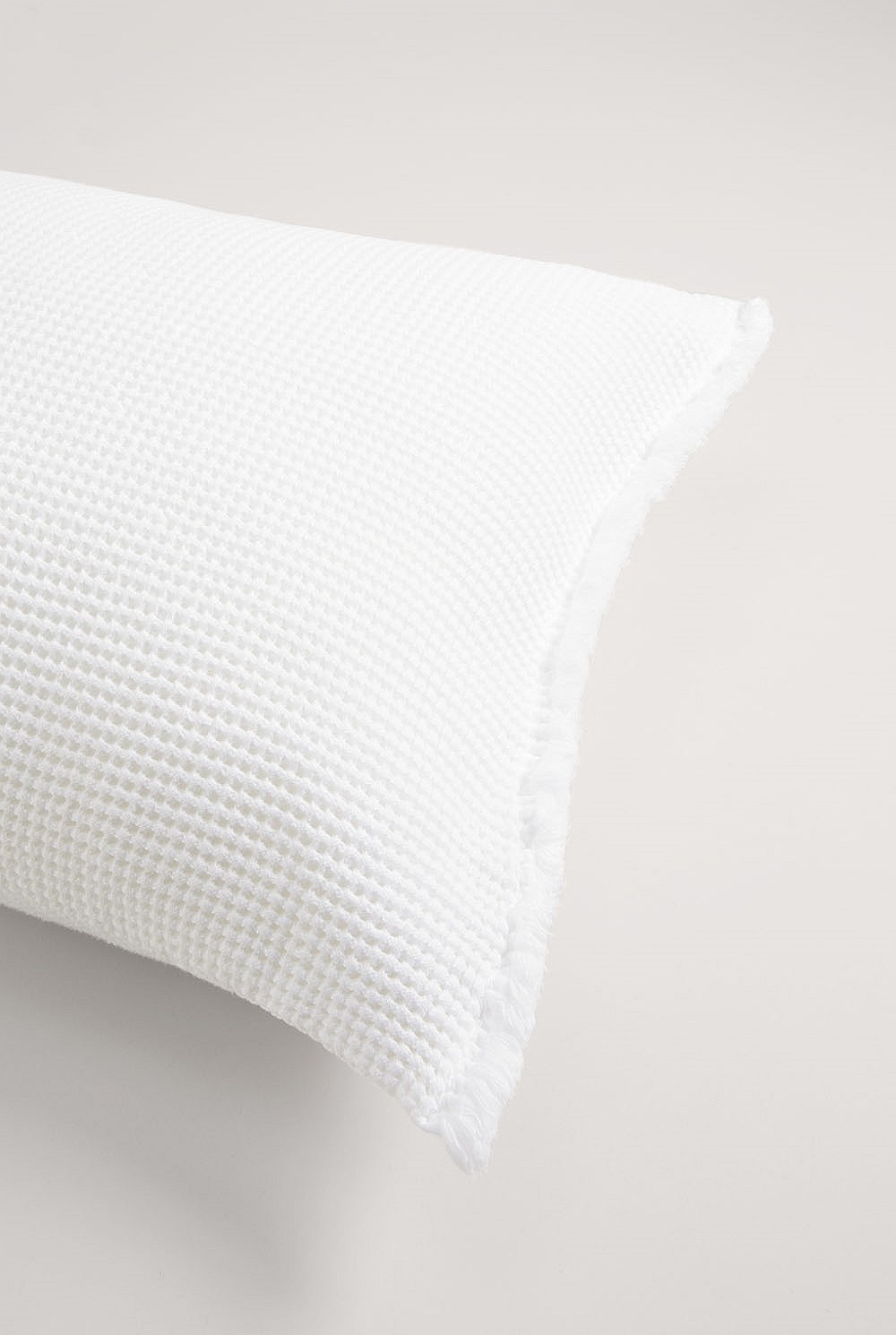 Taylor 40x60 Waffle Cushion