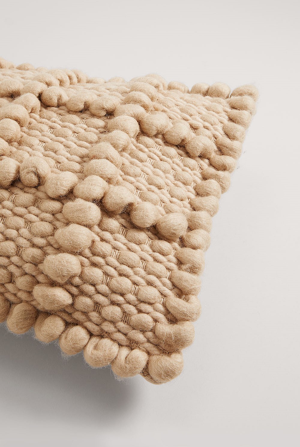Coen 35x50 Cushion