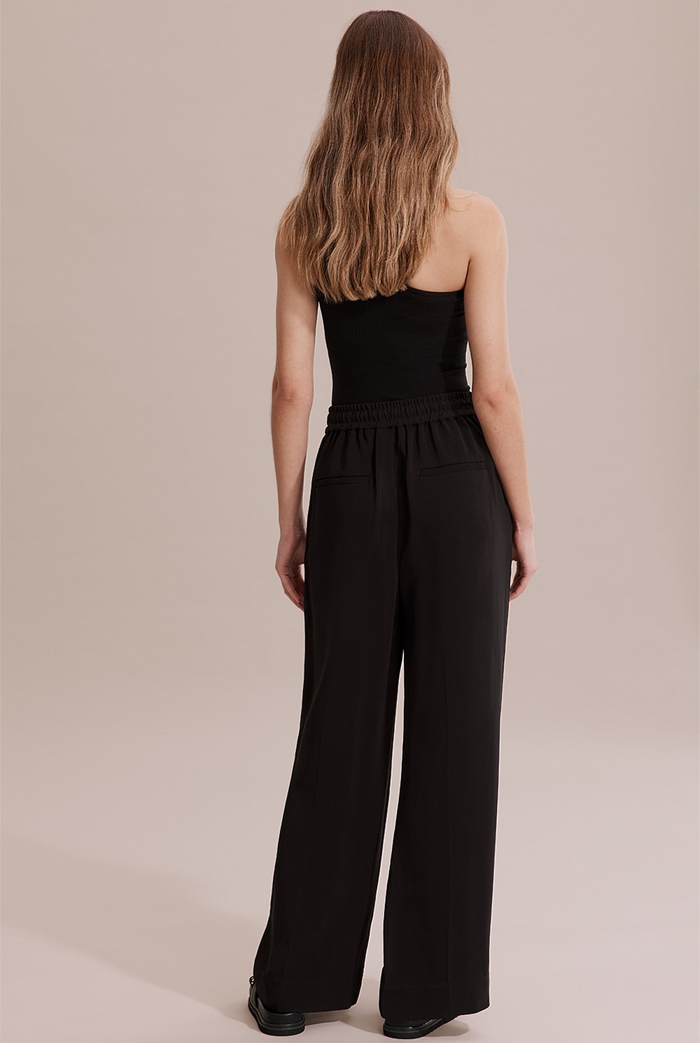 Pull-on Wide Leg Pant