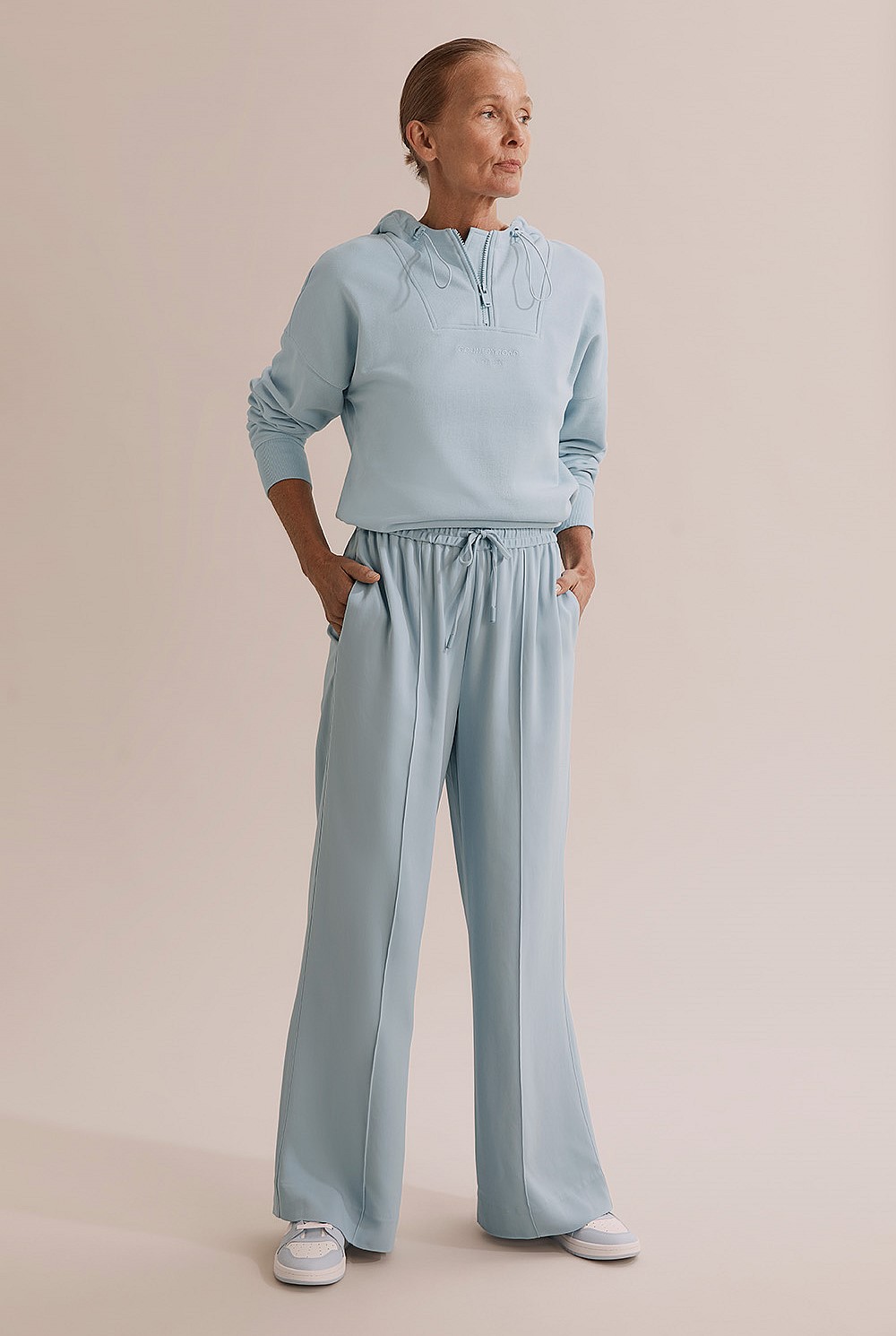 Pull-on Wide Leg Pant