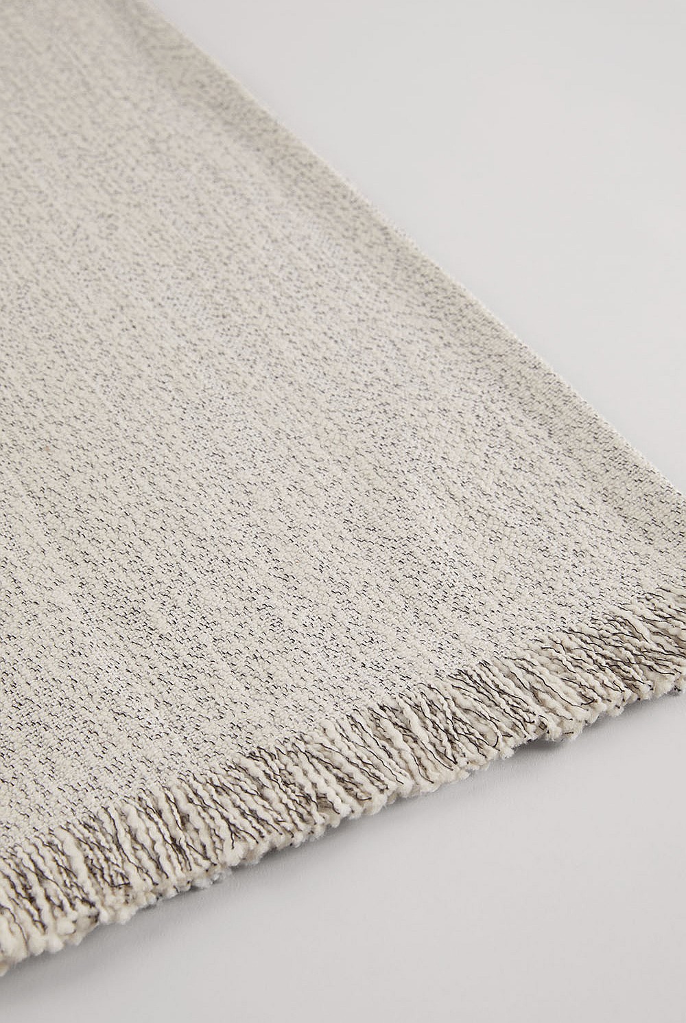 Hazel Table Runner