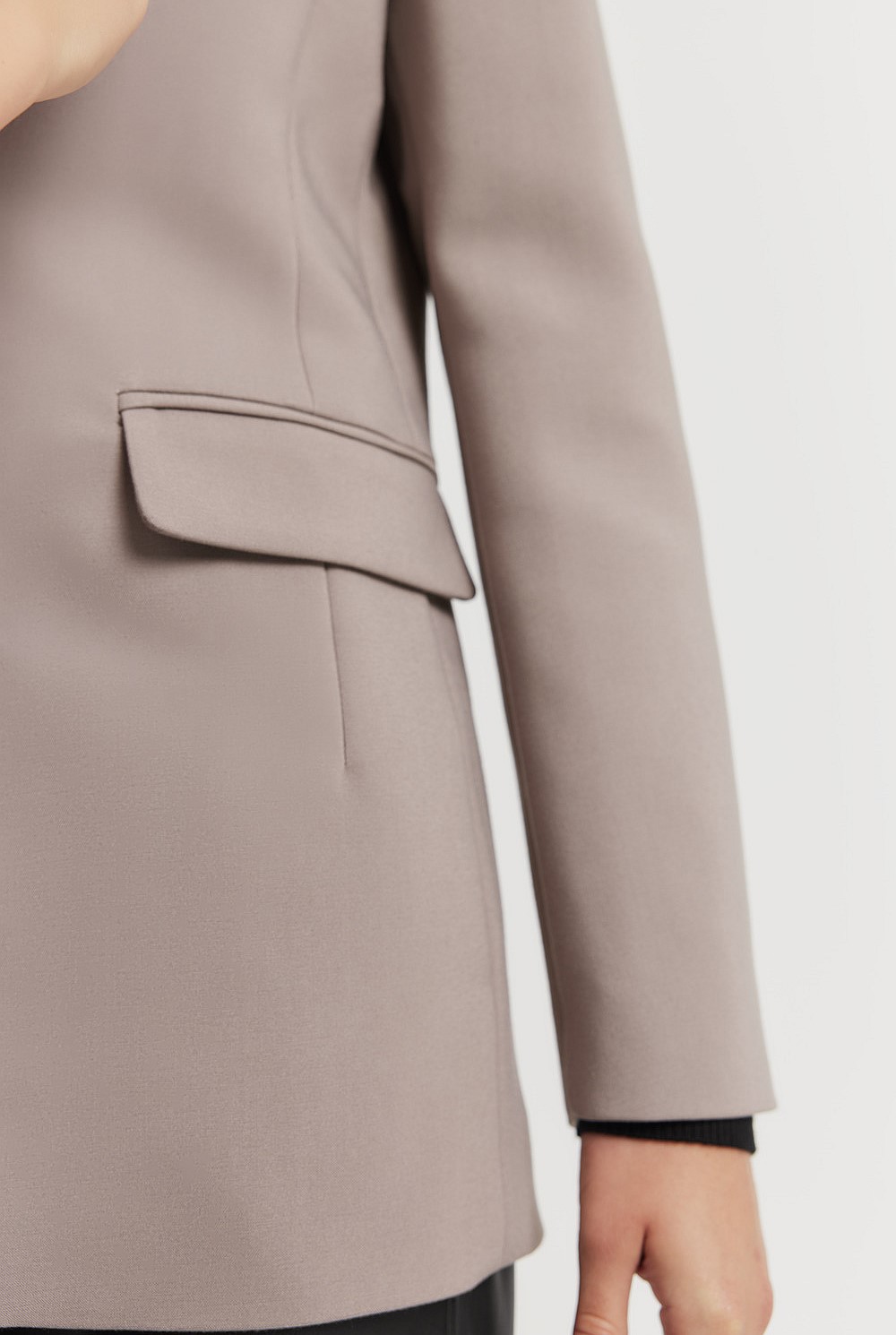 Structured Single-breasted Blazer