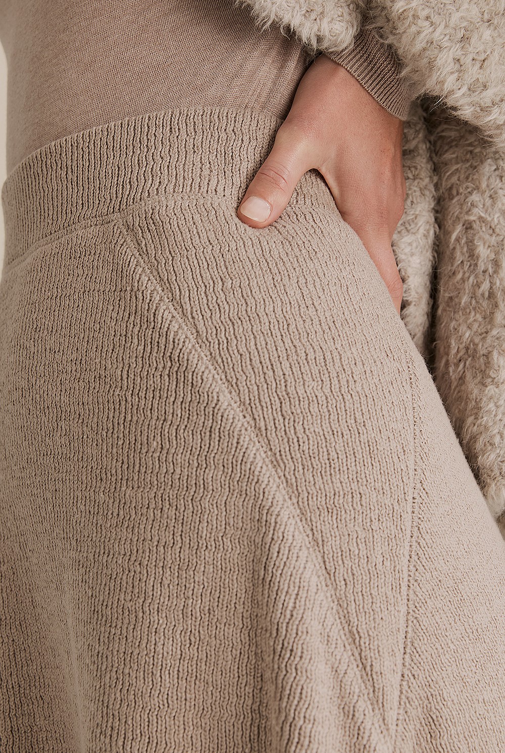 Textured Pull On Skirt
