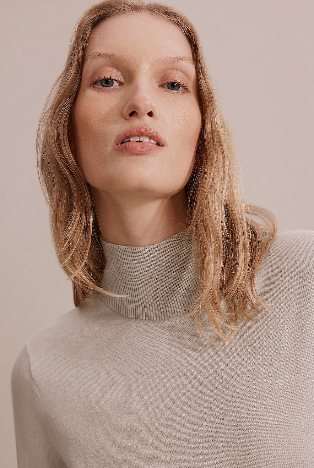 Merino Wool Silk Short Sleeve Knit