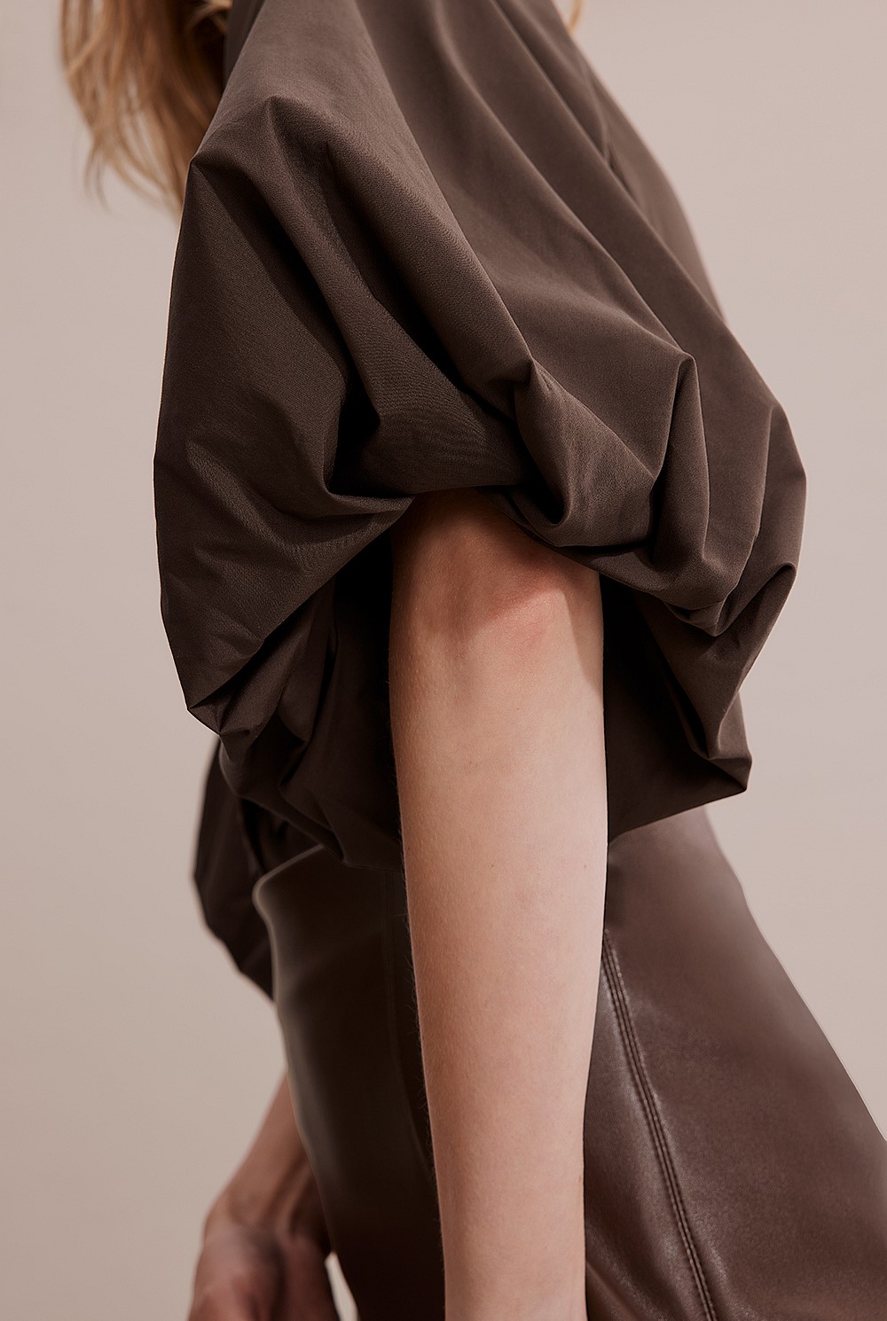Poplin Blouson Blouse