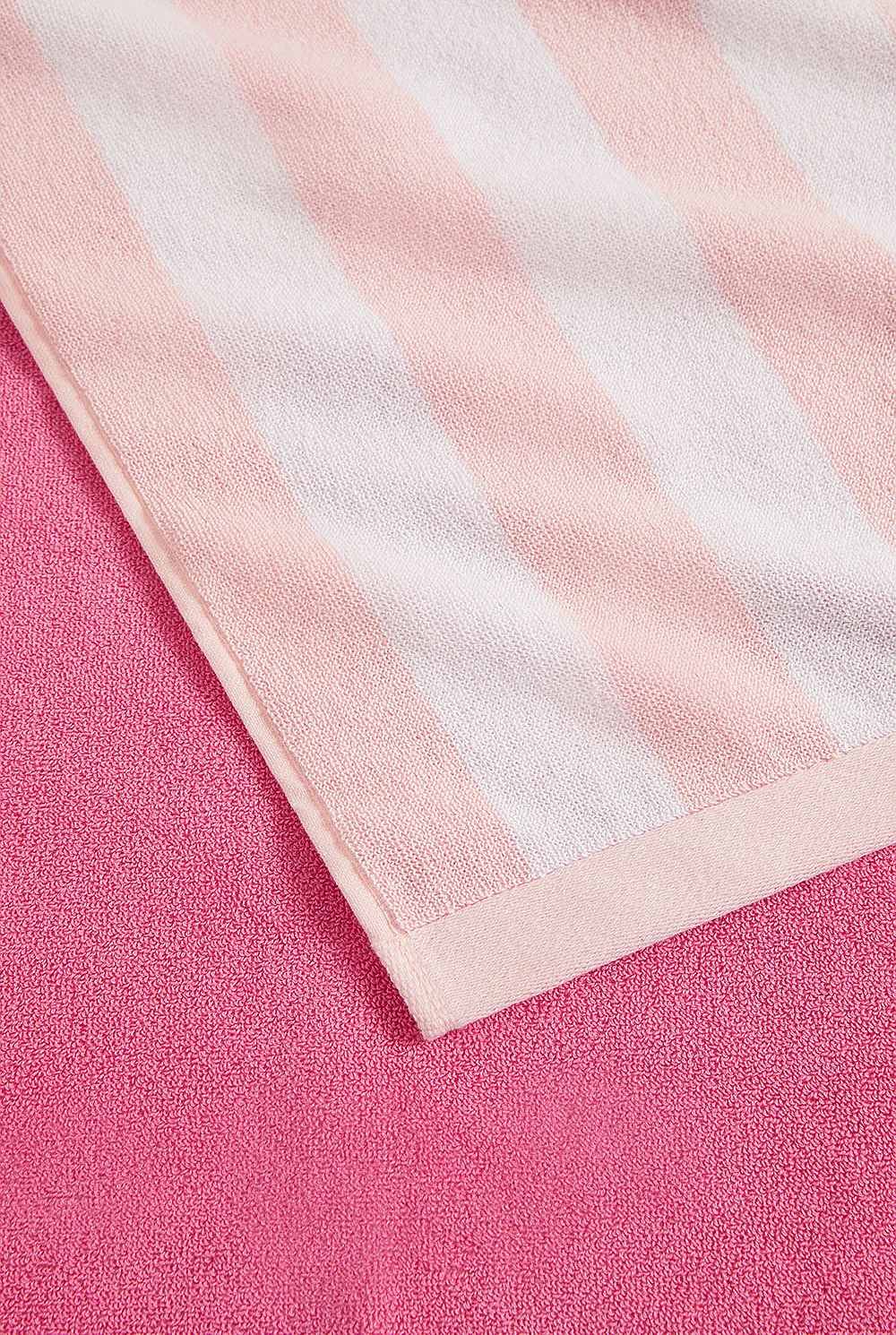 Archive Cotton Pocket Beach Towel