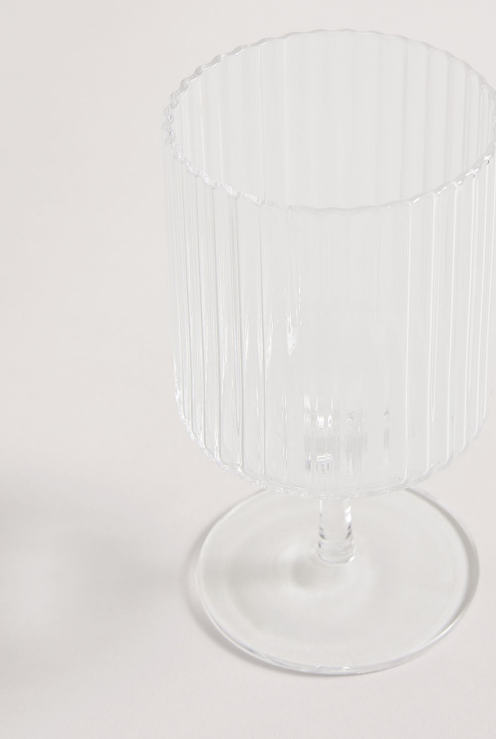Vivi Wine Glass