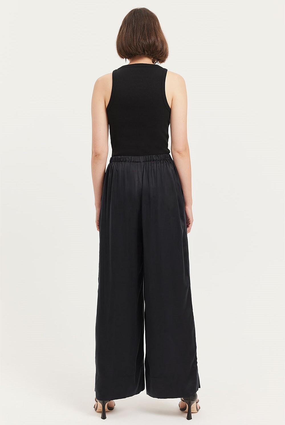 Wide Leg Pull-On Pant