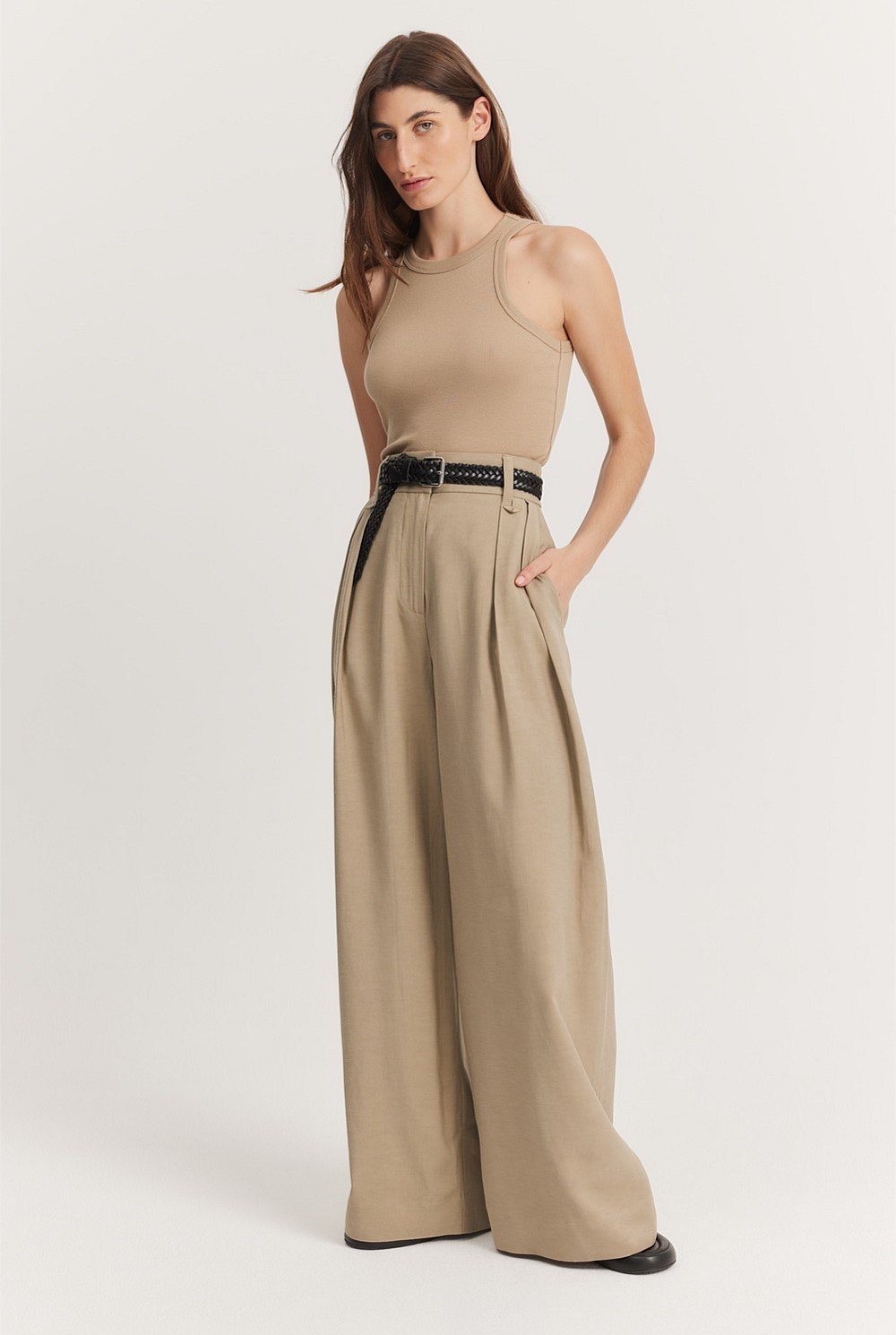 Pleat Detail Pant