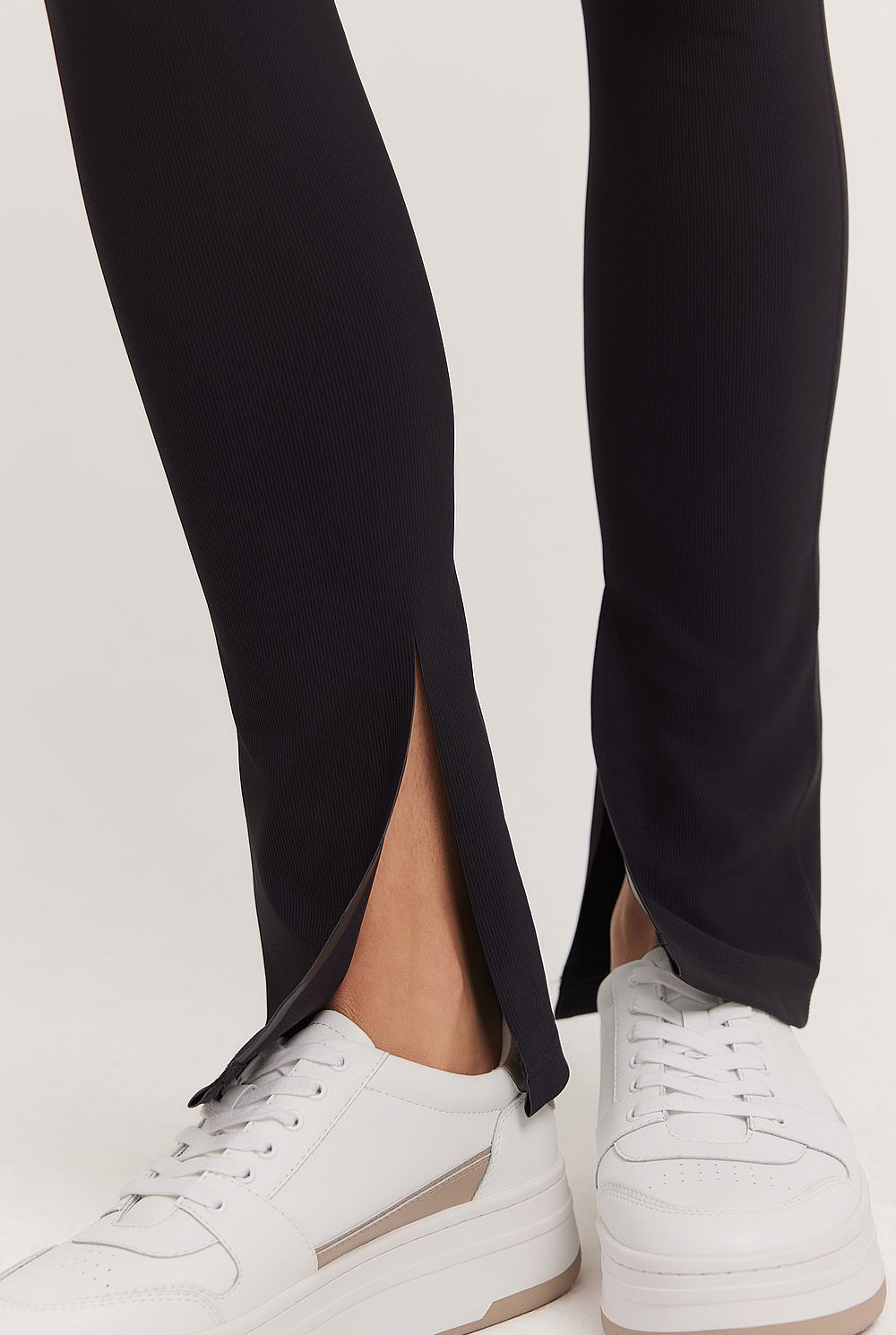 Split Detail Legging
