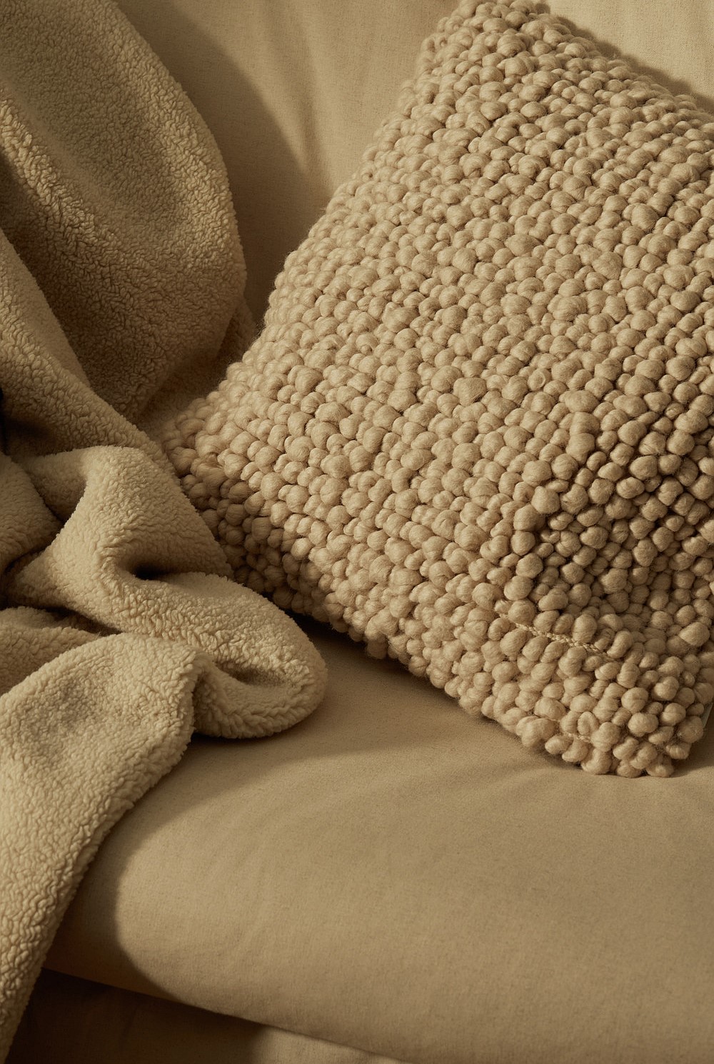 Oli New Zealand Wool 50x50 Cushion