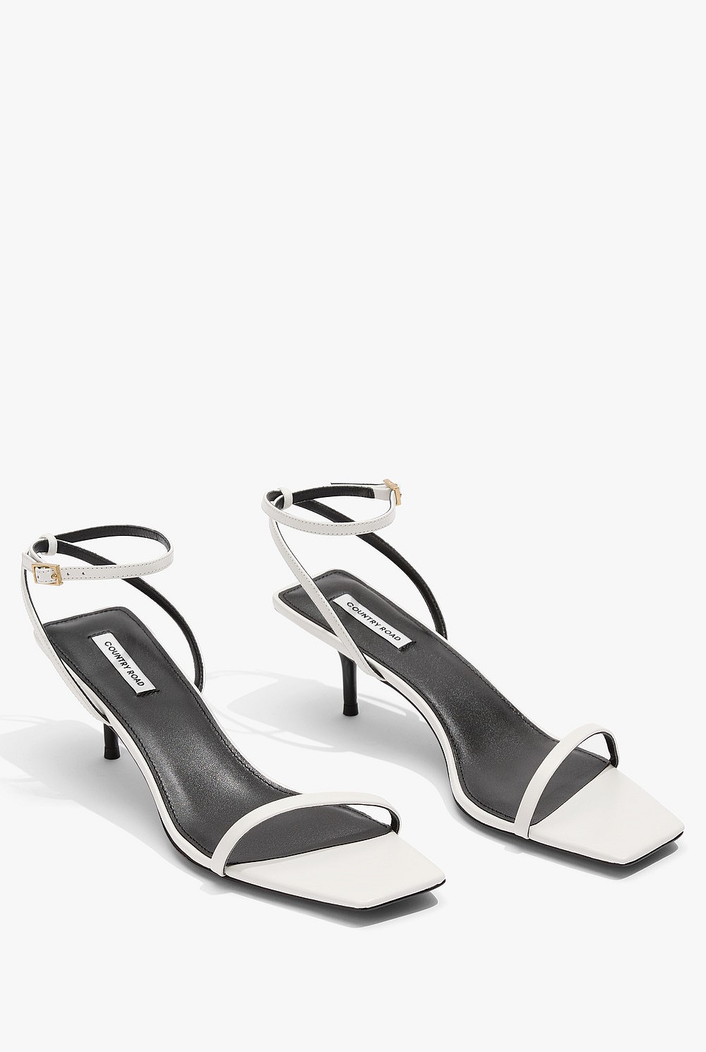 Lia Heel