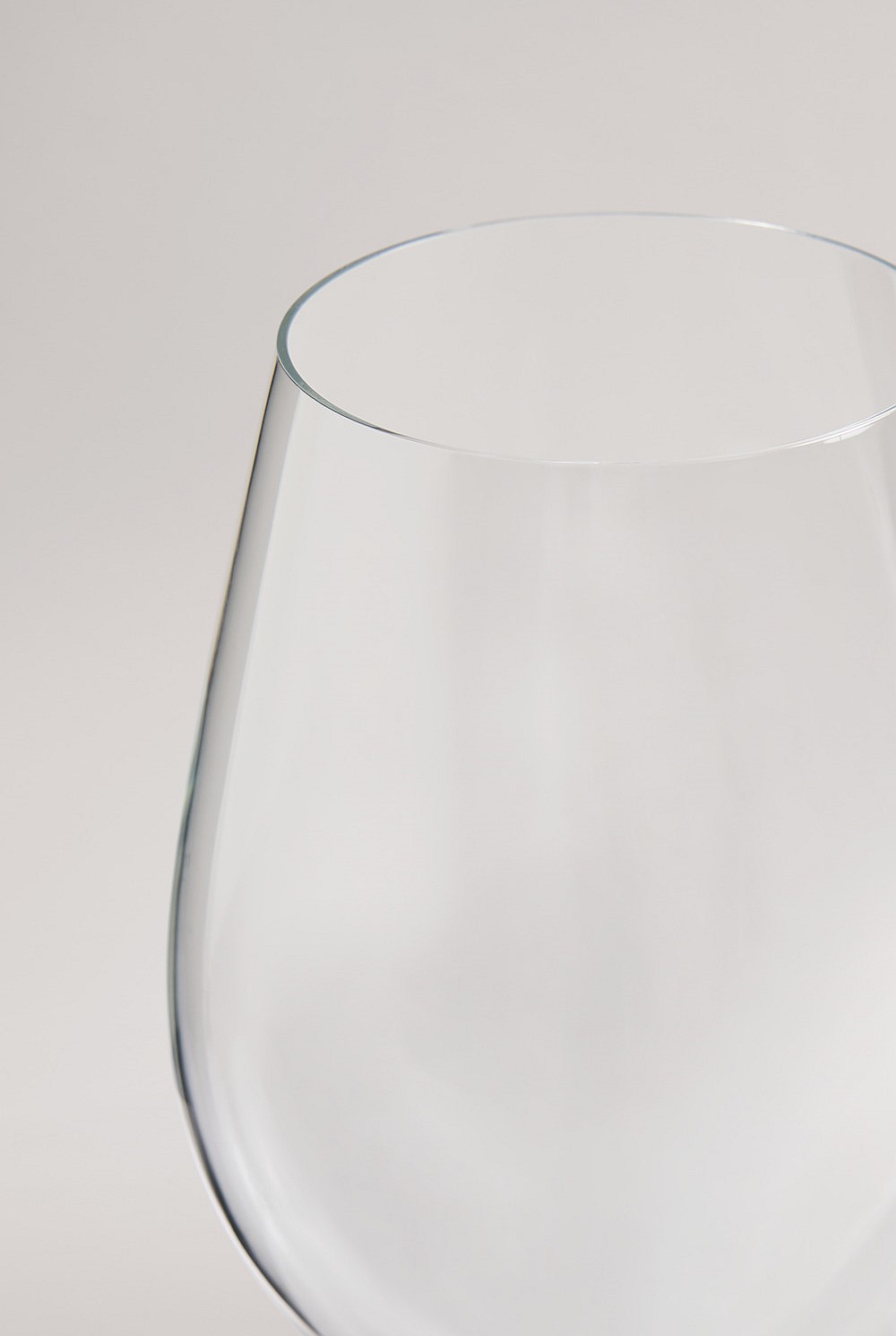 Vienna White Wine Glass Set of 2