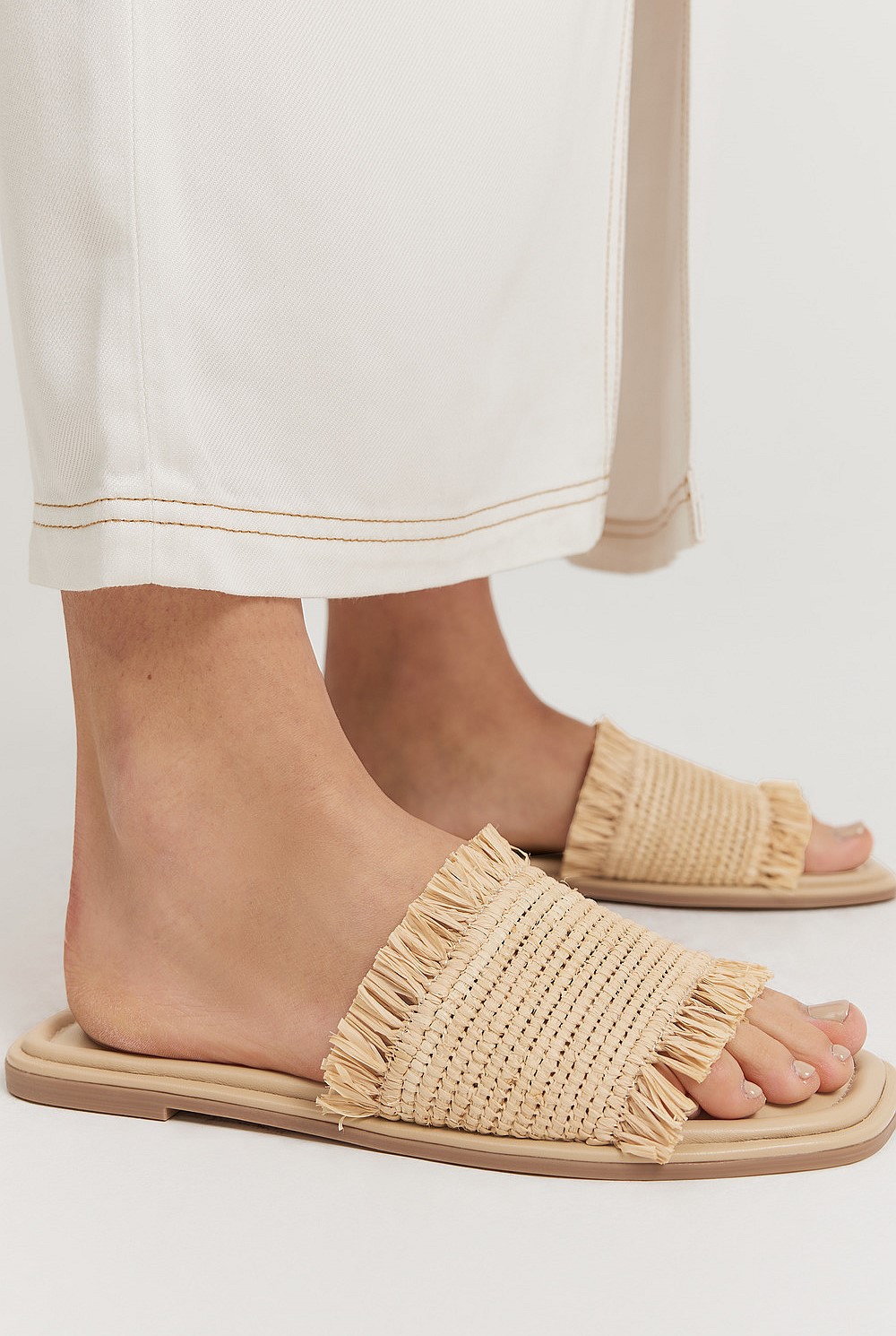 Jane Woven Slide