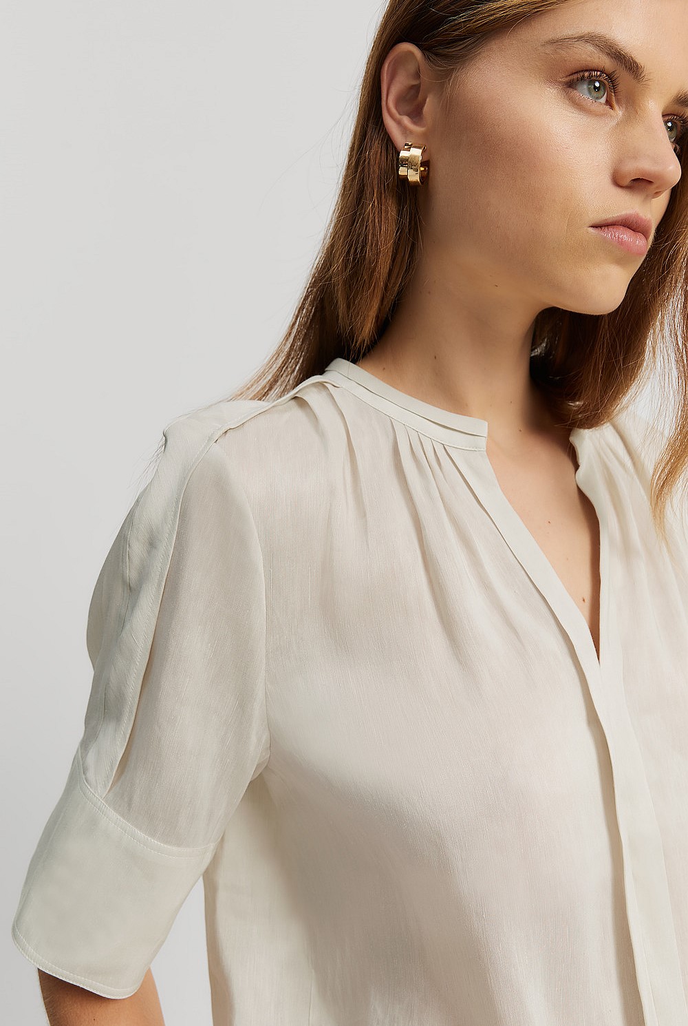 Fluid Short Sleeve Popover