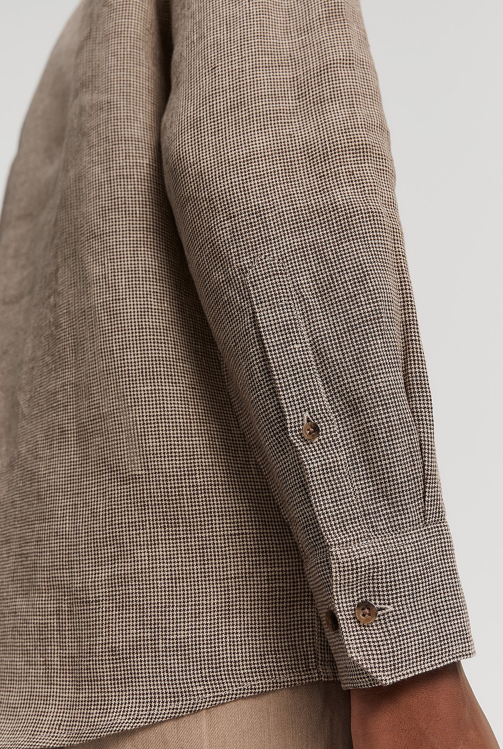 Tailored Fit Organically Grown Linen Puppytooth Shirt