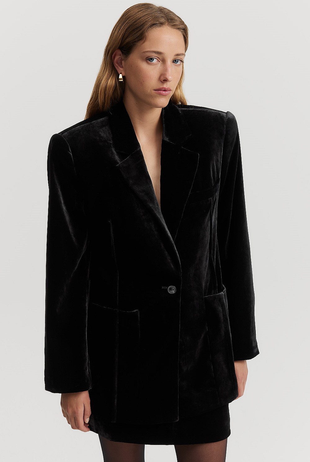 Velvet Single-Breasted Blazer
