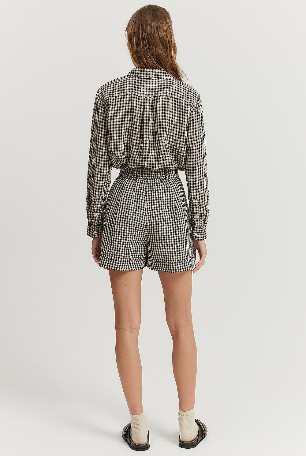 Organically Grown Linen Check Tuck Front Short