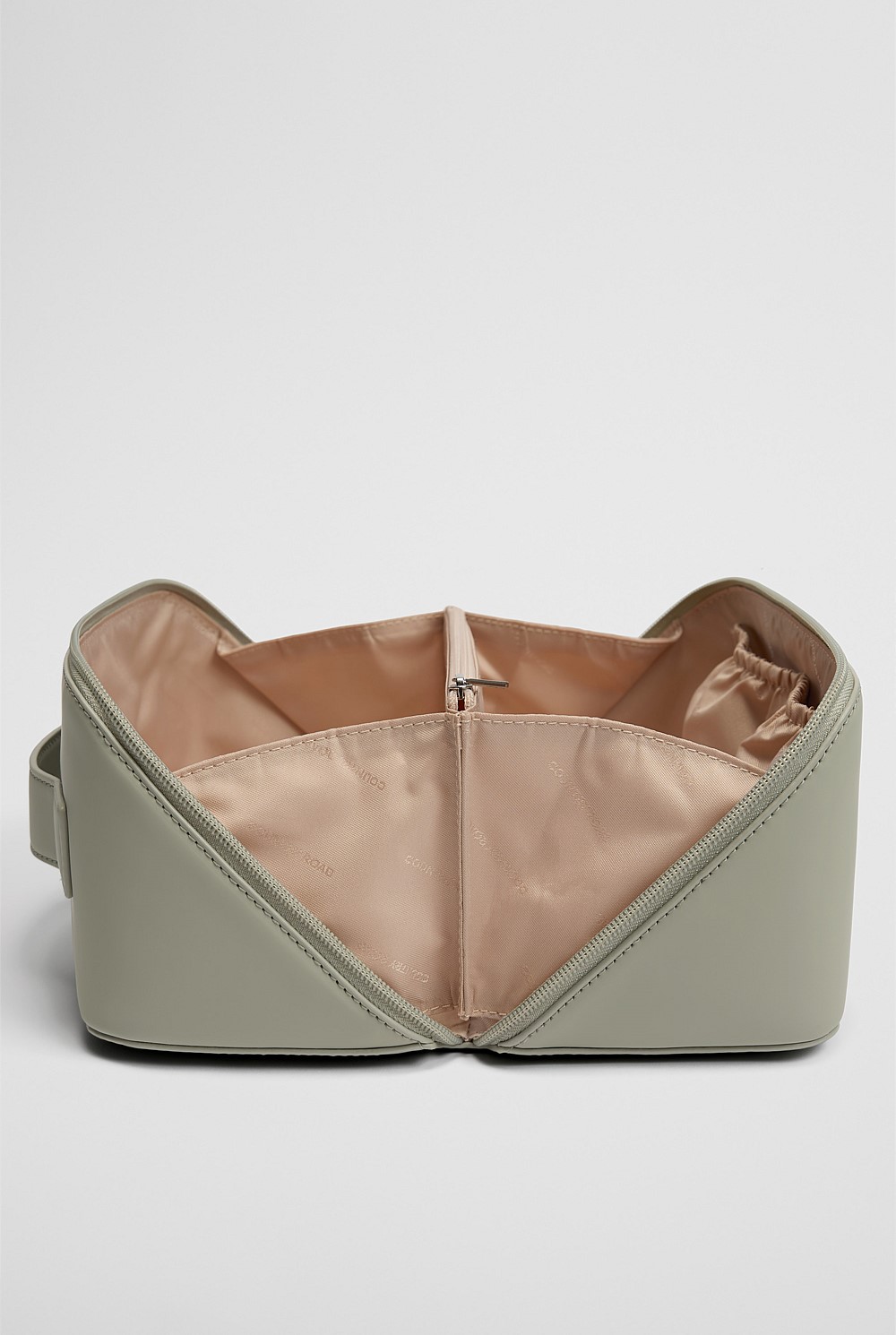 Medium Convertible Cosmetic Case