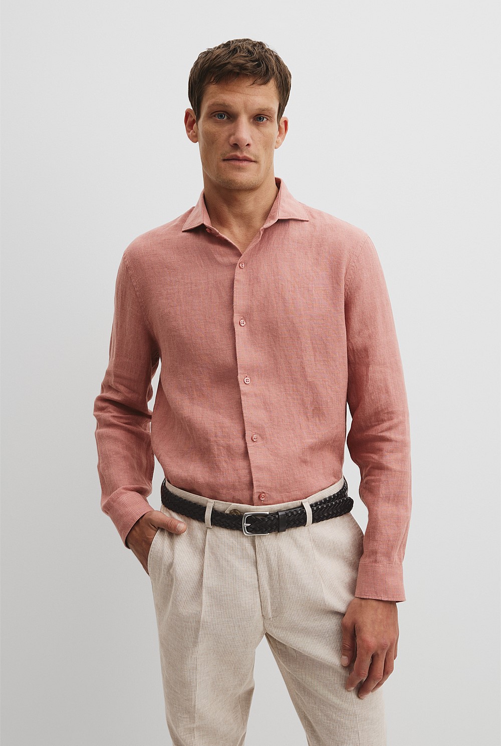 Tailored Fit Organically Grown Linen Puppytooth Shirt