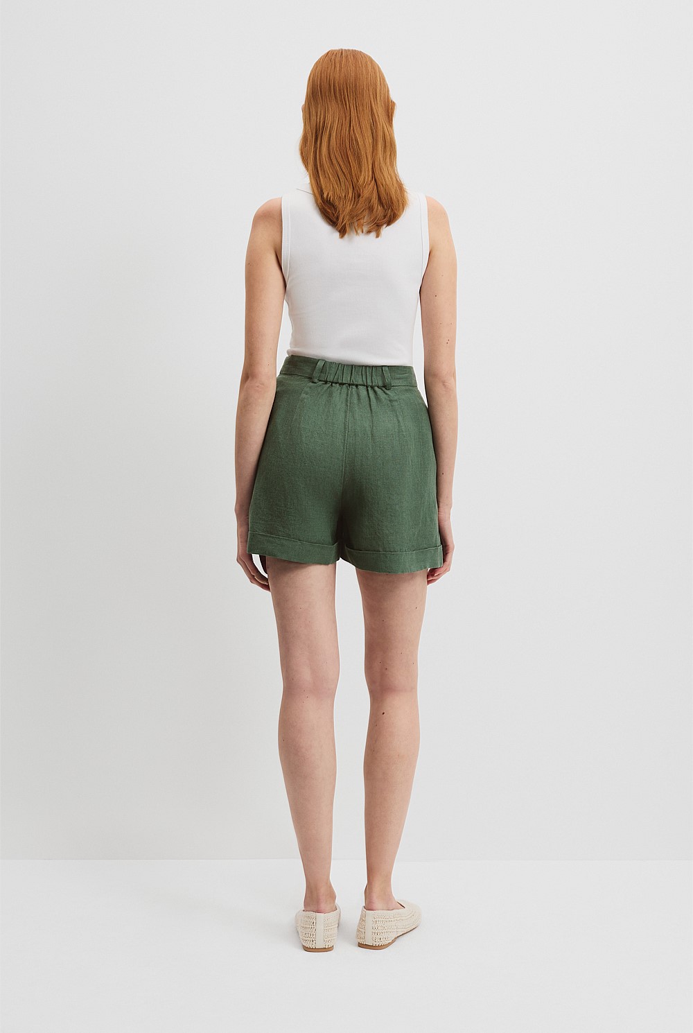 Organically Grown Linen Tuck Front Short