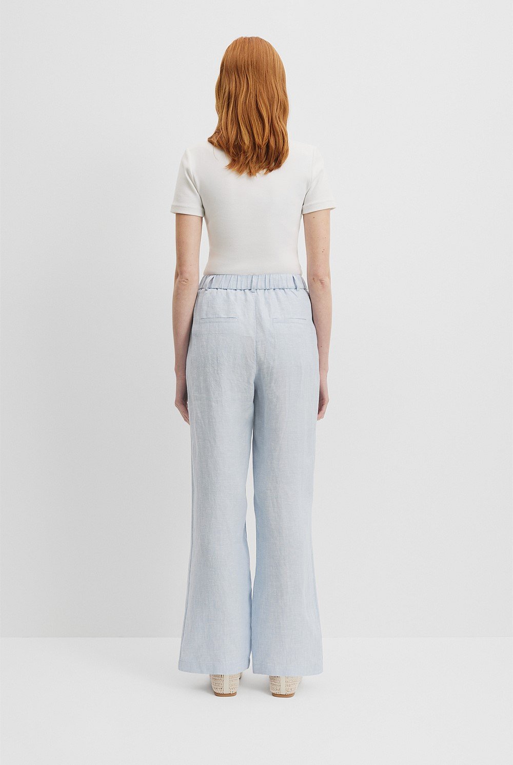 Organically Grown Linen Tuck Front Pant