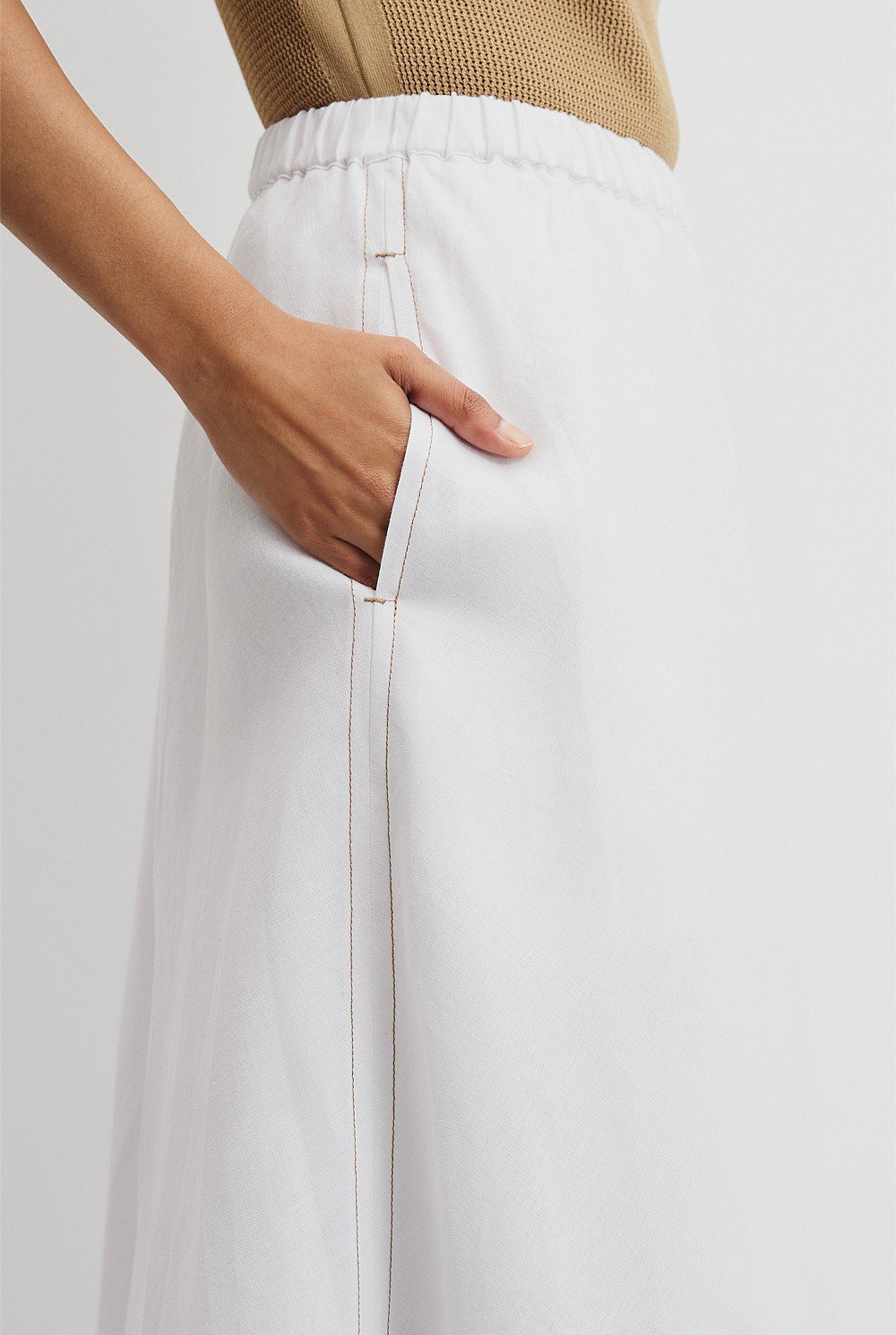 Organically Grown Linen Pull-On Skirt