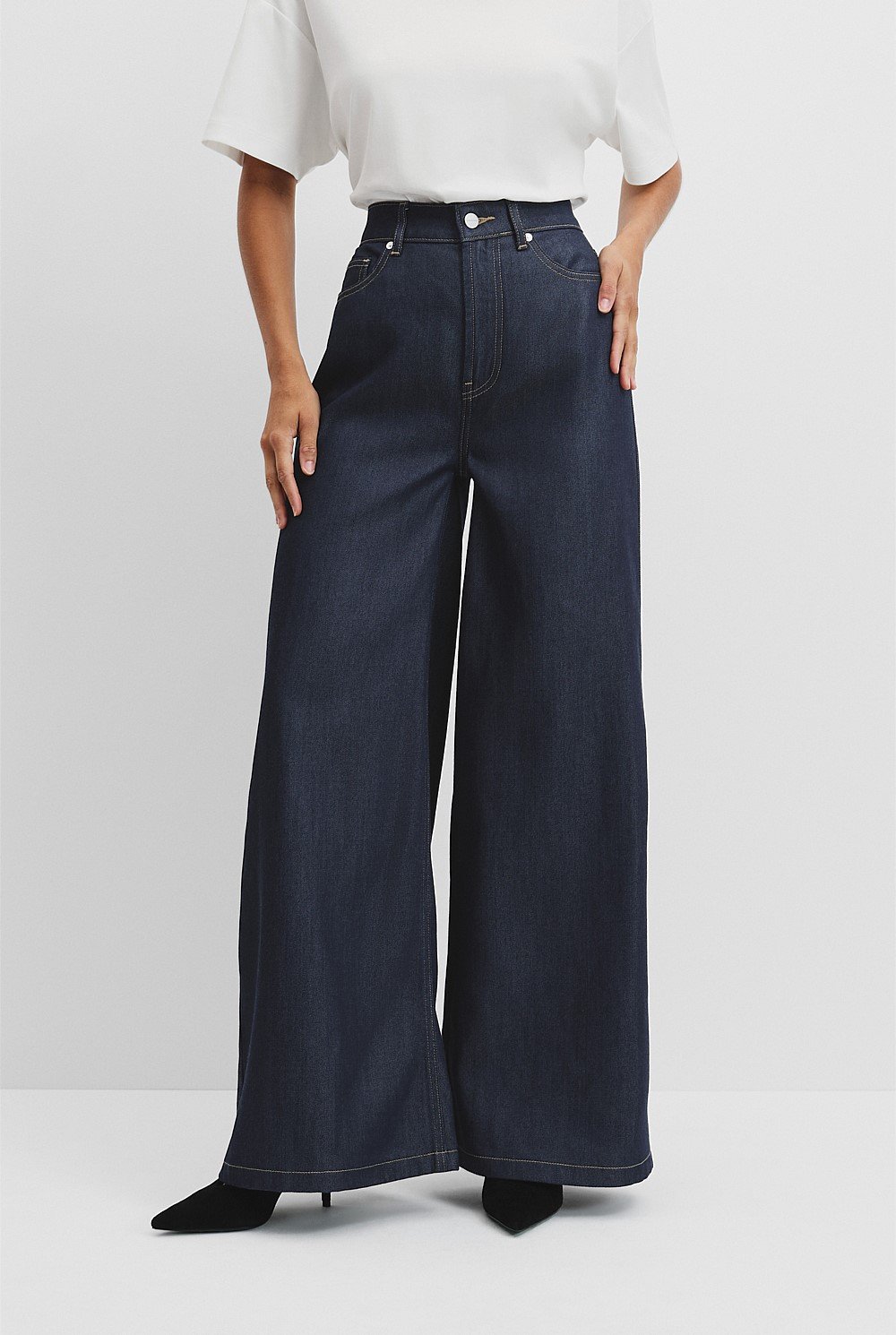 Soft Denim Wide Jean