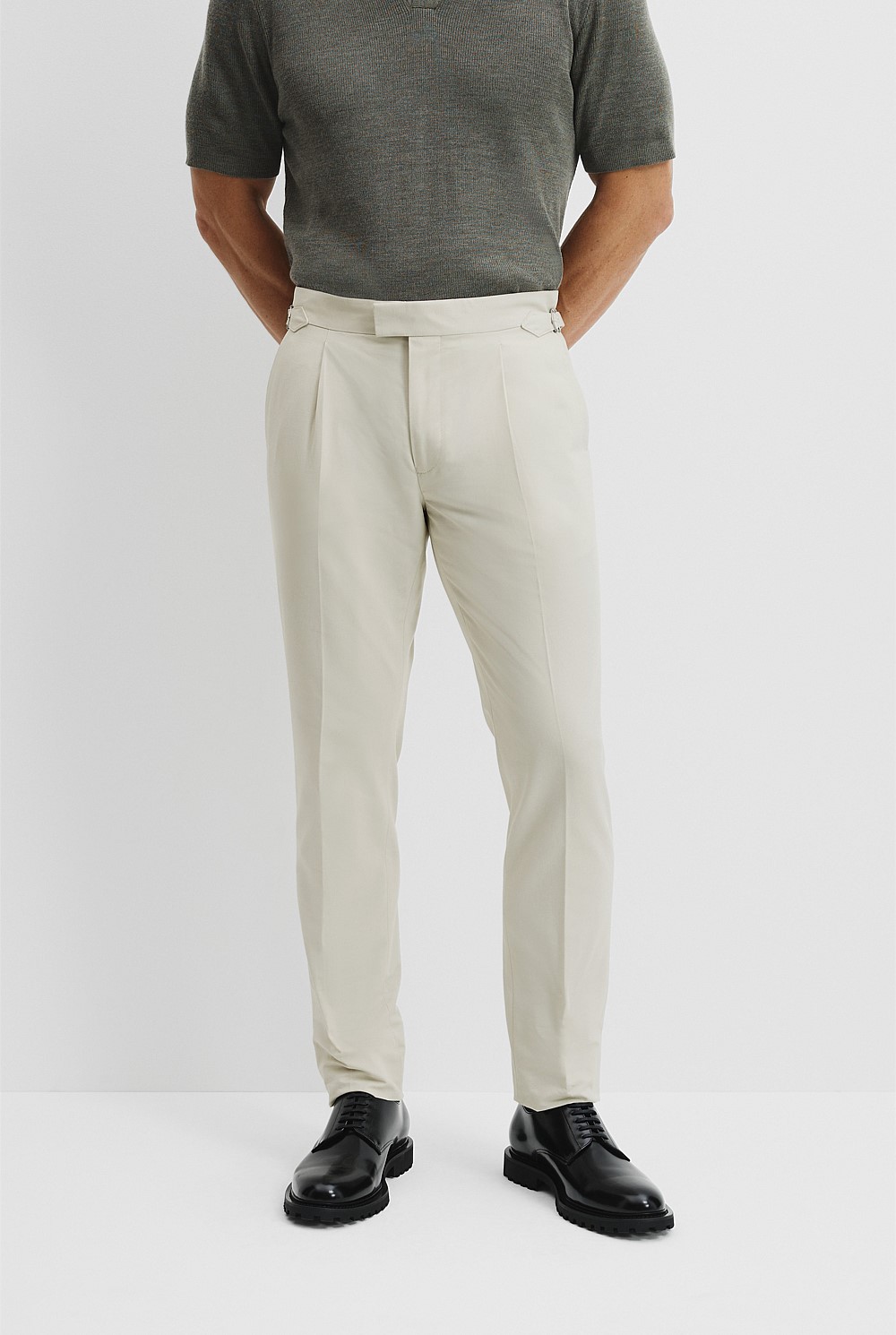 Cotton Pleat Buckle Pant