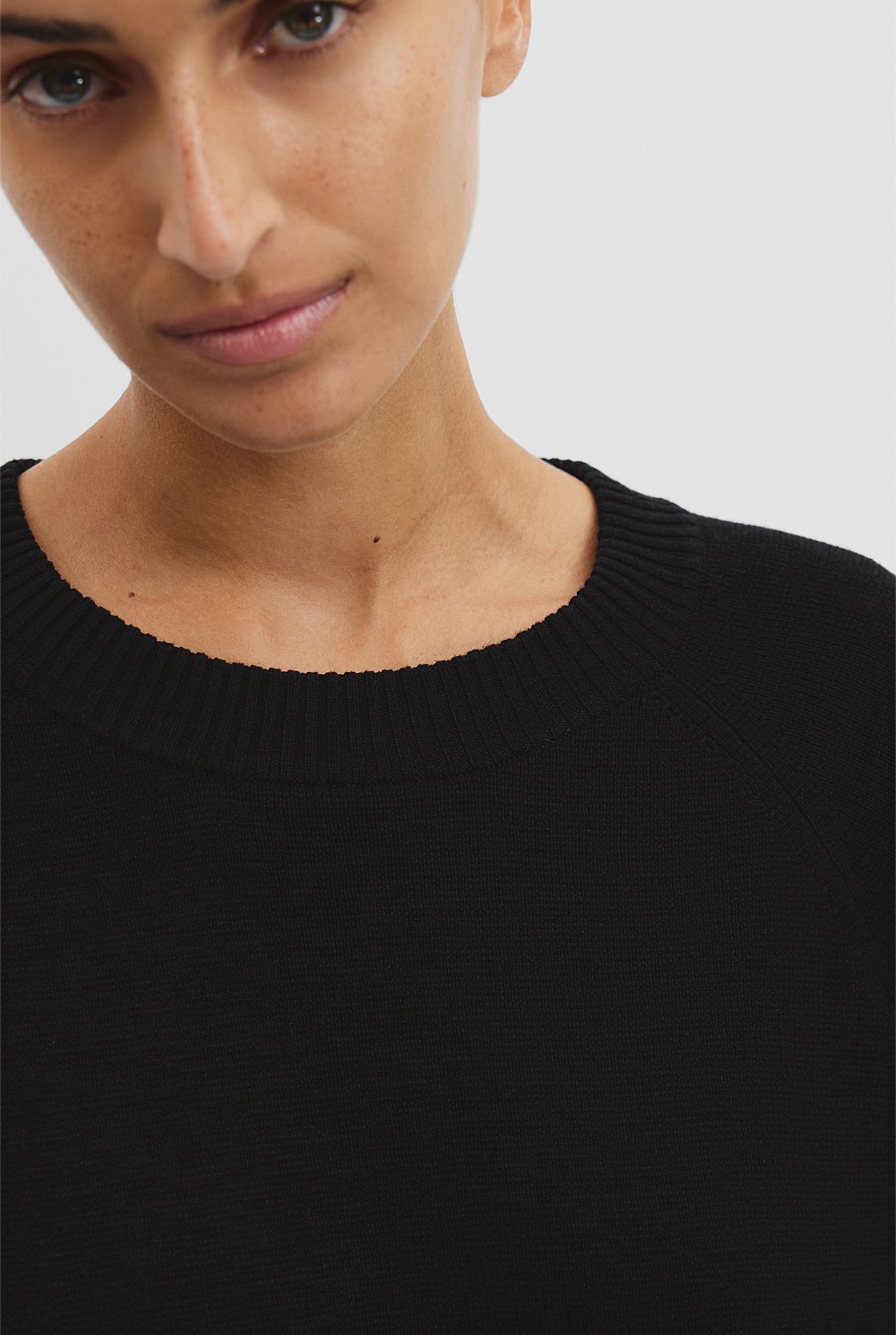 Organically Grown Cotton Linen Crew Knit