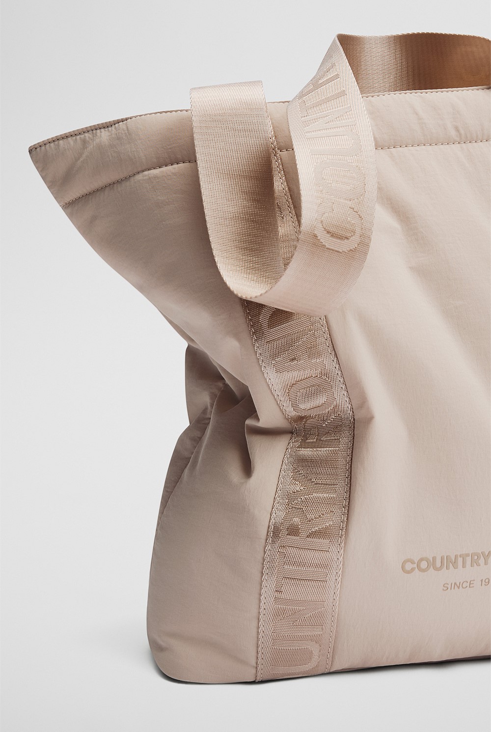 Soft Zip Country Road Shopper
