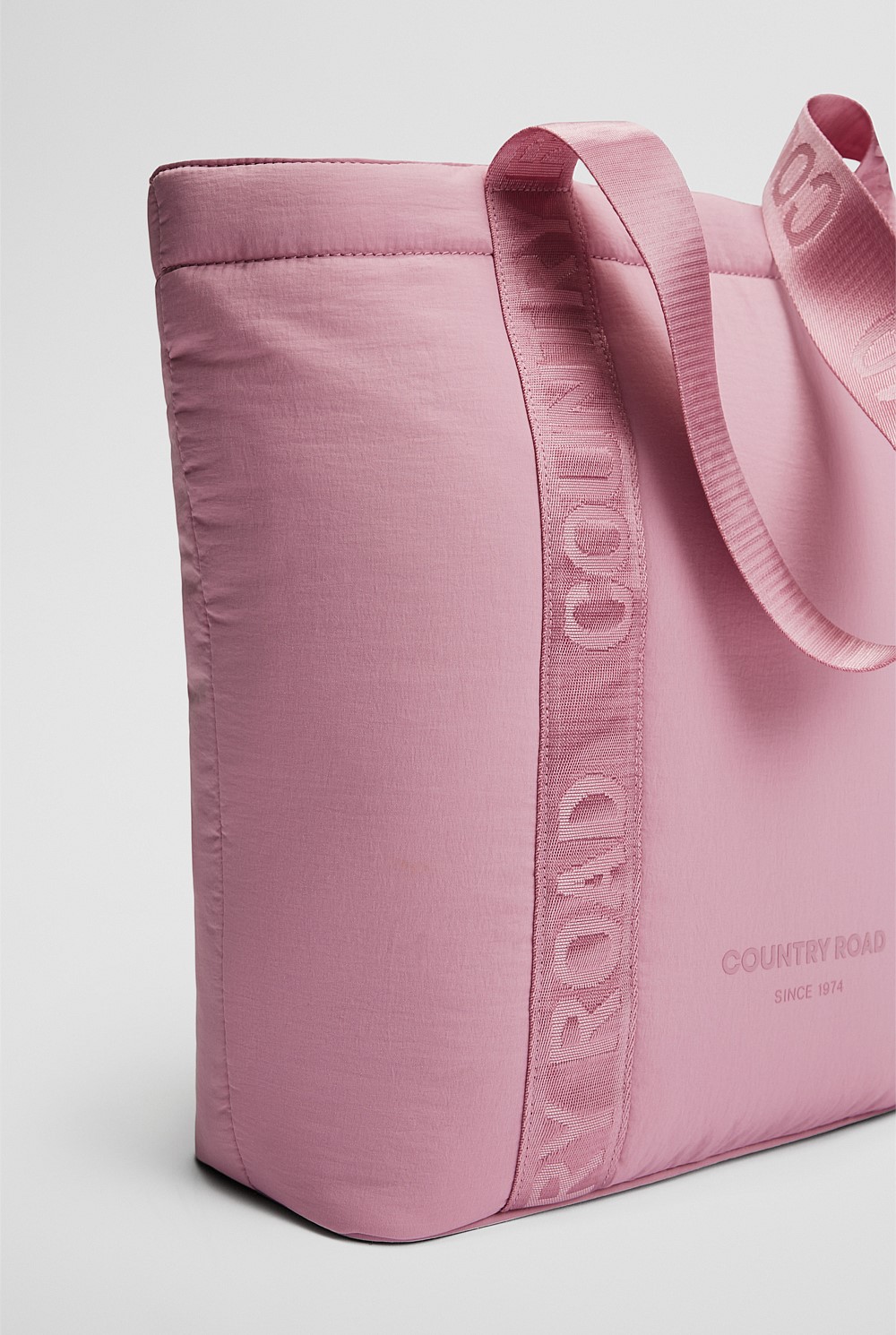 Soft Zip Country Road Shopper