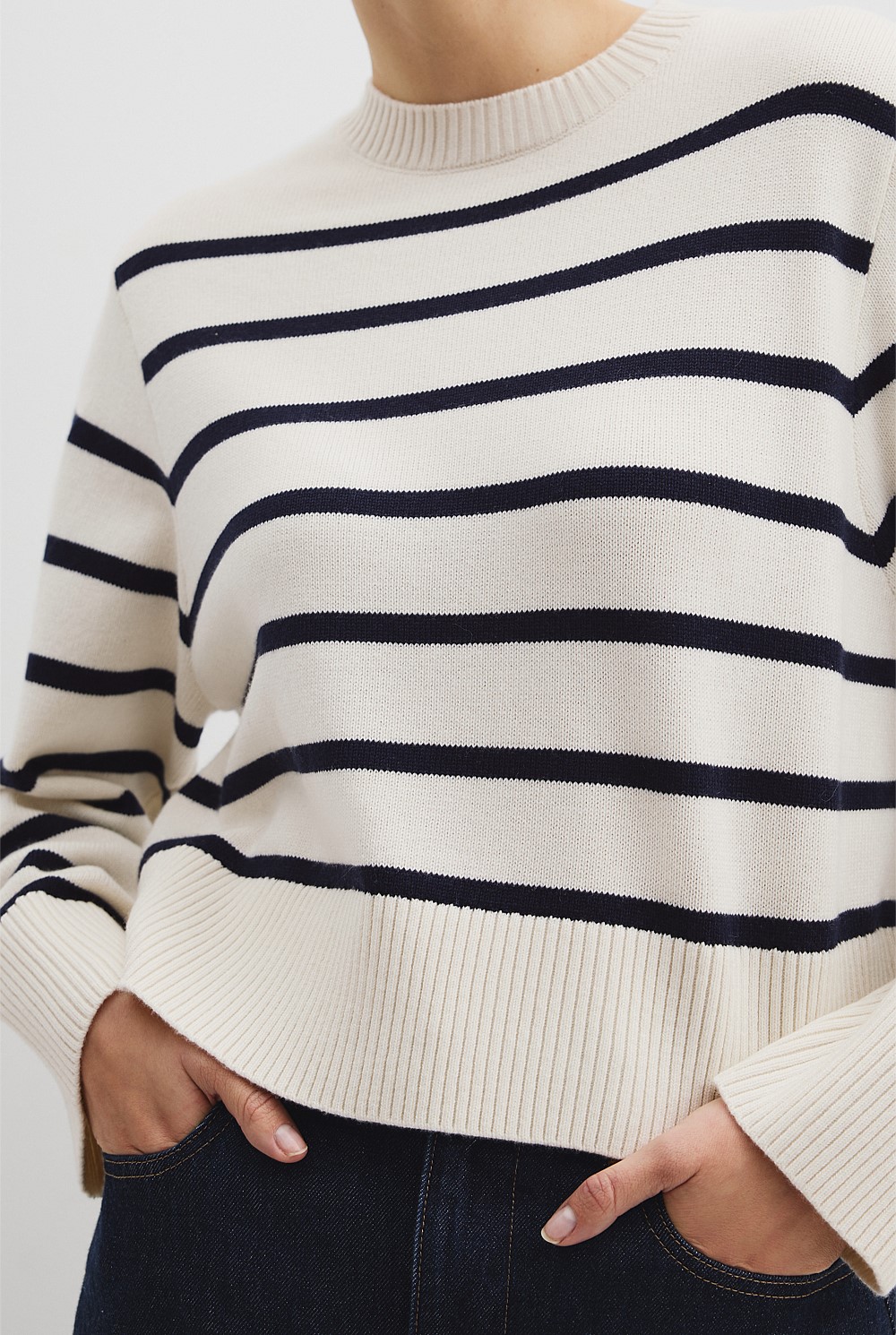 Organically Grown Cotton Blend Crop Crew Neck Knit