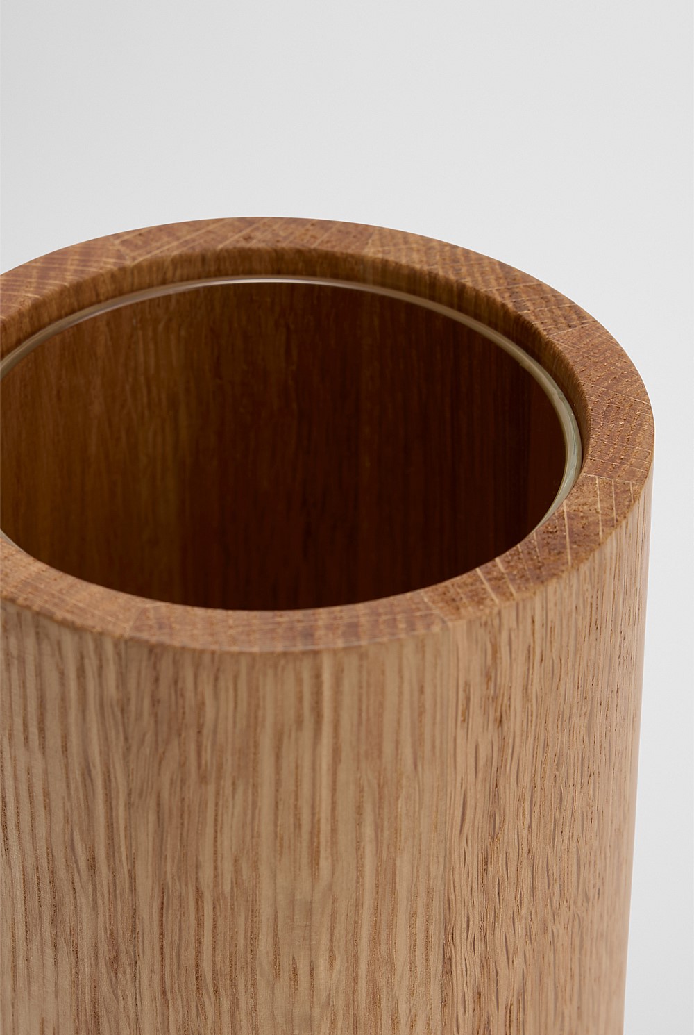Mel Oak Vase