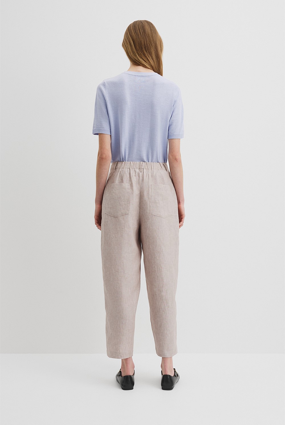 Organically Grown Linen Tapered Pant