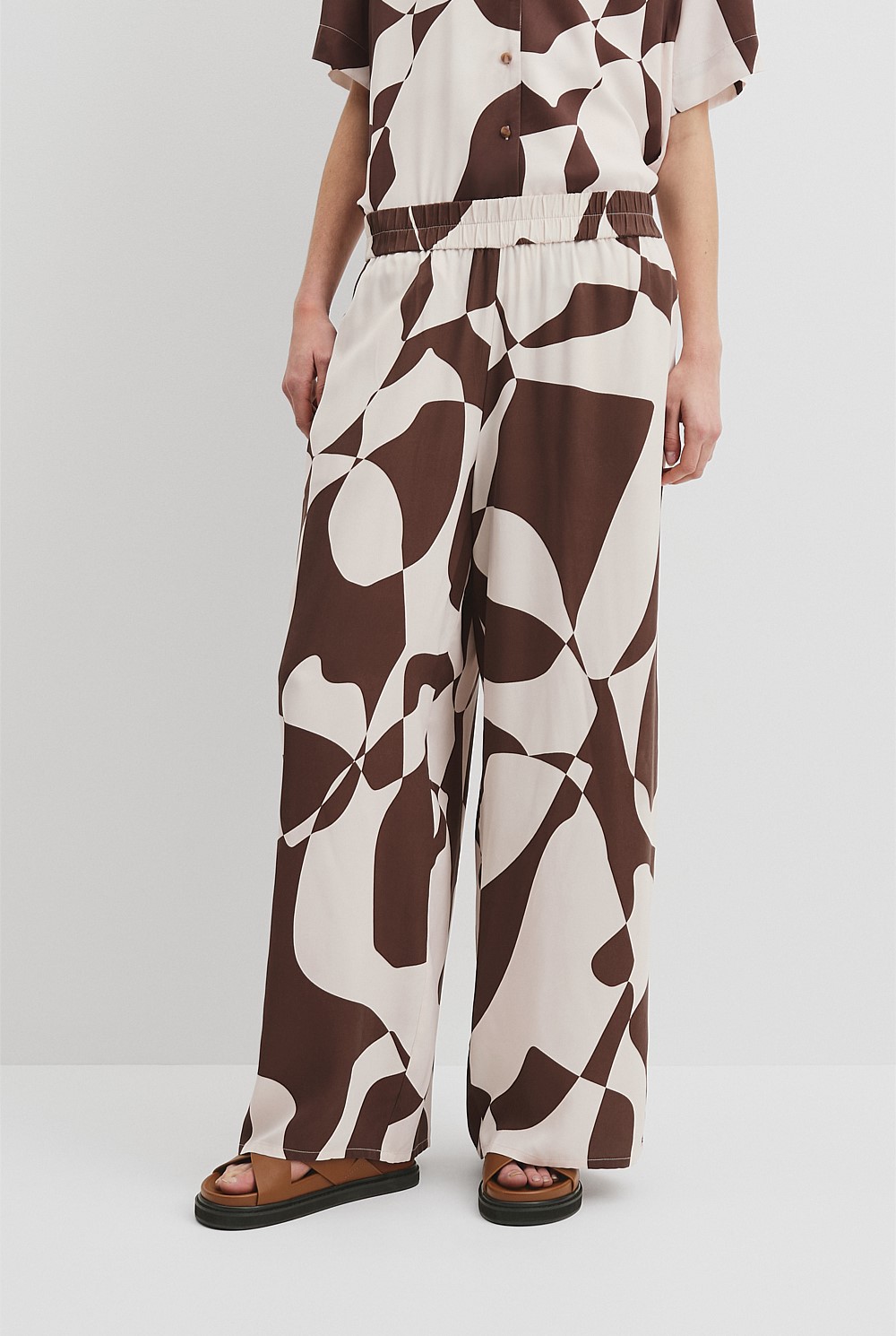 Print Pull On Cupro Pintuck Pant