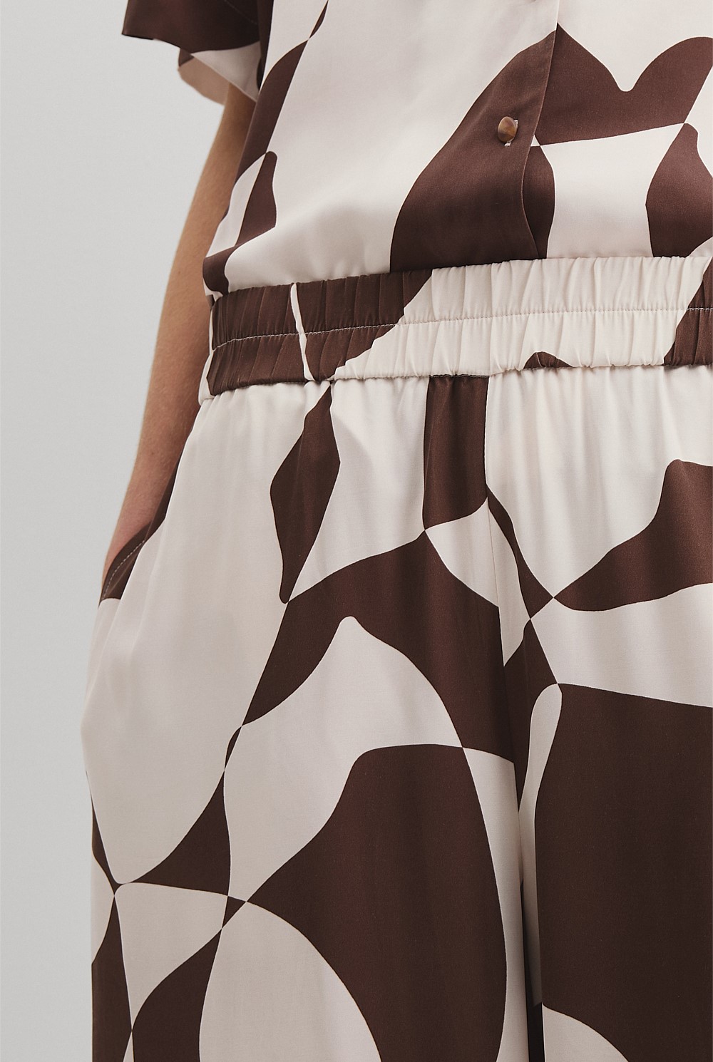 Print Pull On Cupro Pintuck Pant
