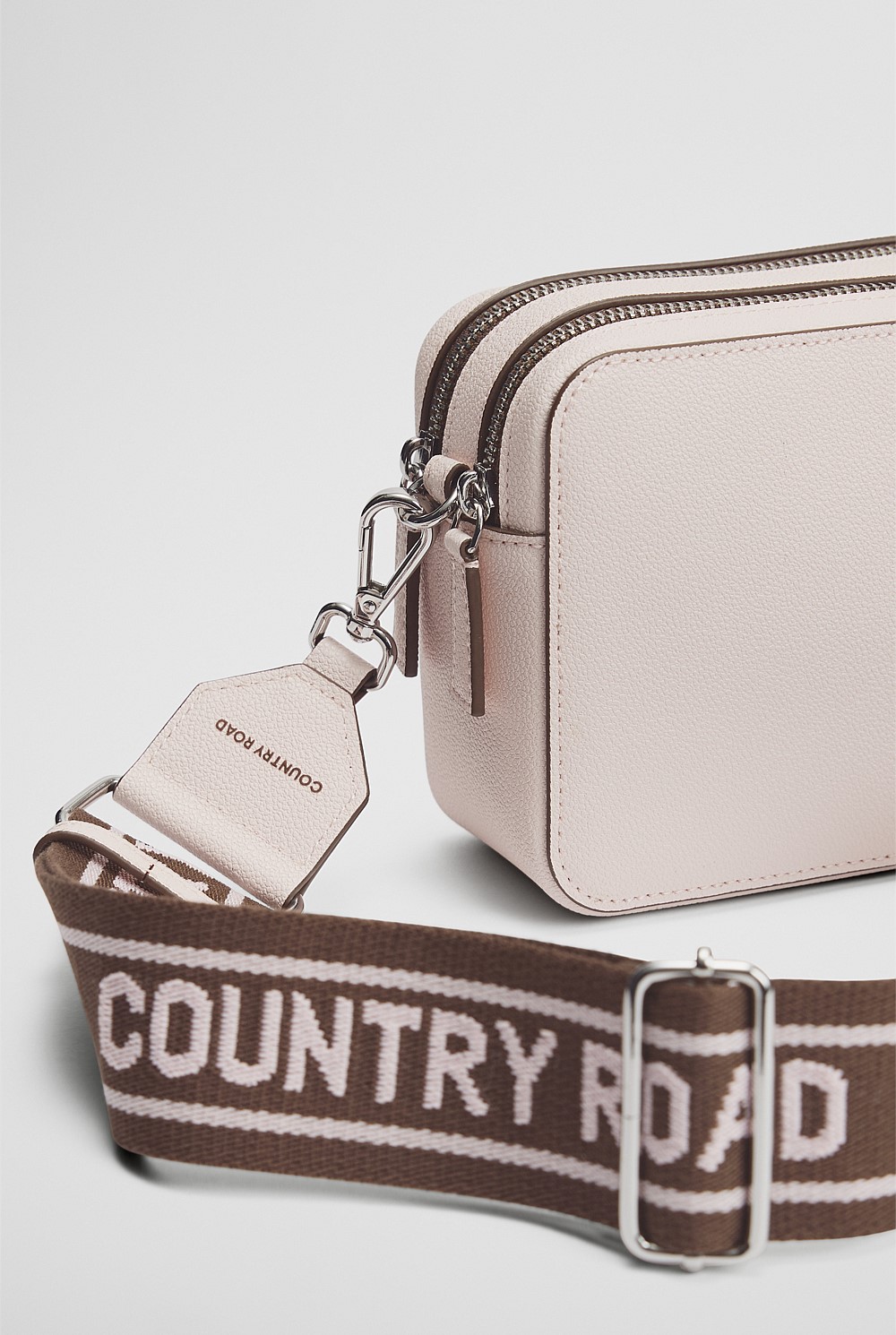 Contrast Camera Bag