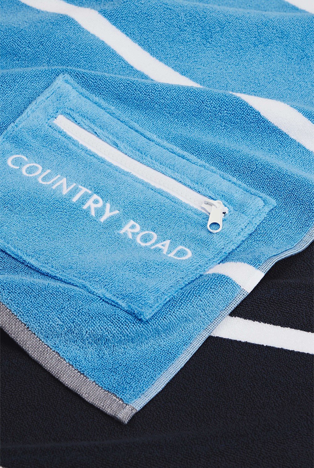 Esta Australian Cotton Pocket Beach Towel
